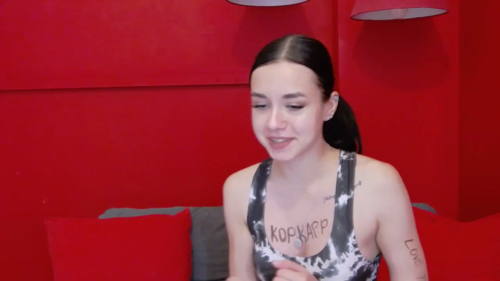 Gallery image thumbnail from LisaDance's myfreecams stream on, 06/14/2023, 16:41 image 8 of 20