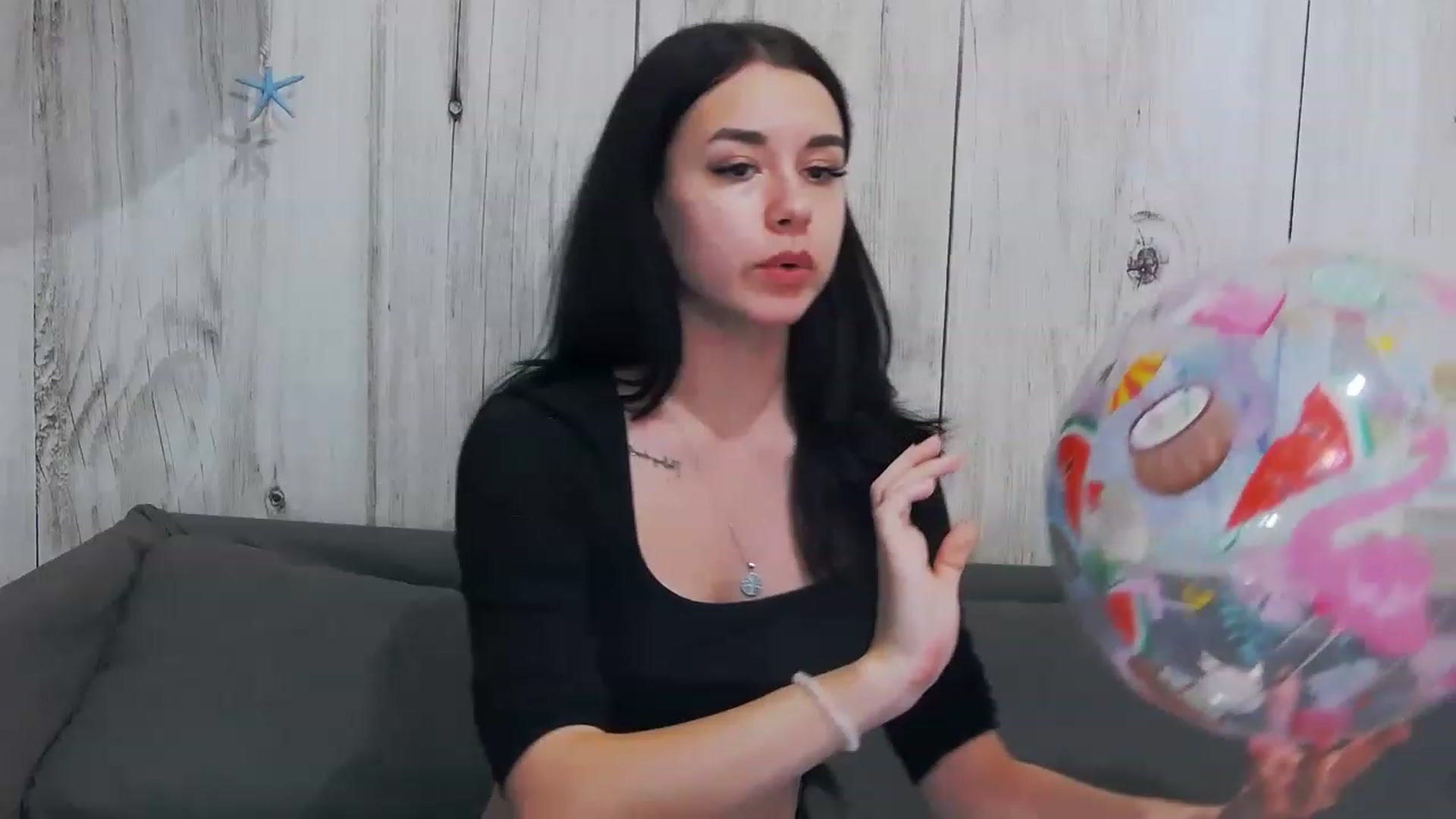 Gallery image thumbnail from LisaDance's myfreecams stream on, 06/16/2023, 20:47 image 9 of 20
