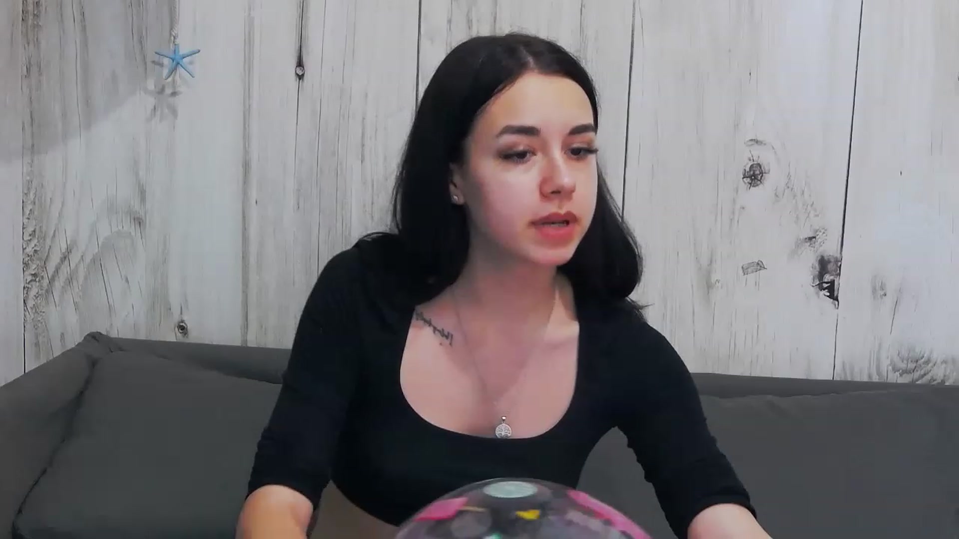 Gallery image thumbnail from LisaDance's myfreecams stream on, 06/16/2023, 20:47 image 11 of 20