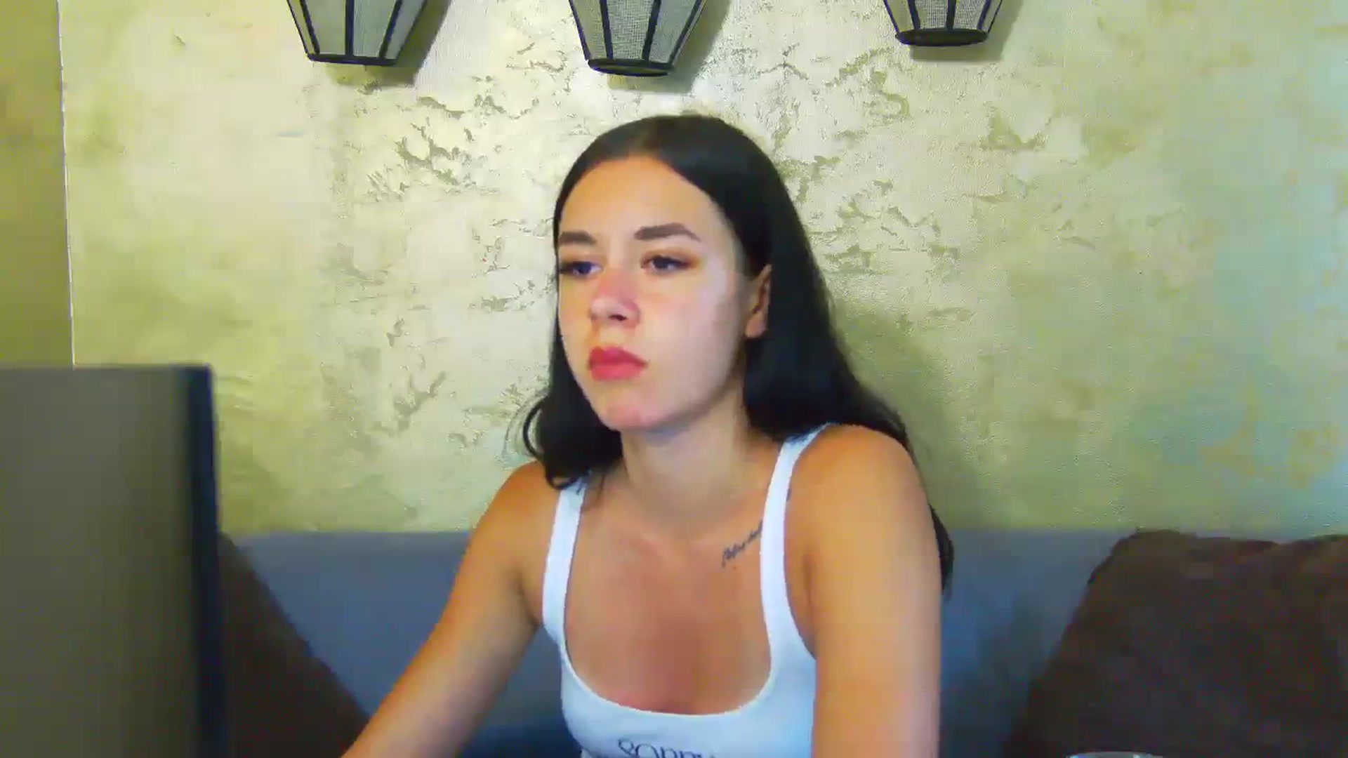 Gallery image thumbnail from LisaDance's myfreecams stream on, 08/03/2023, 12:40 image 18 of 20