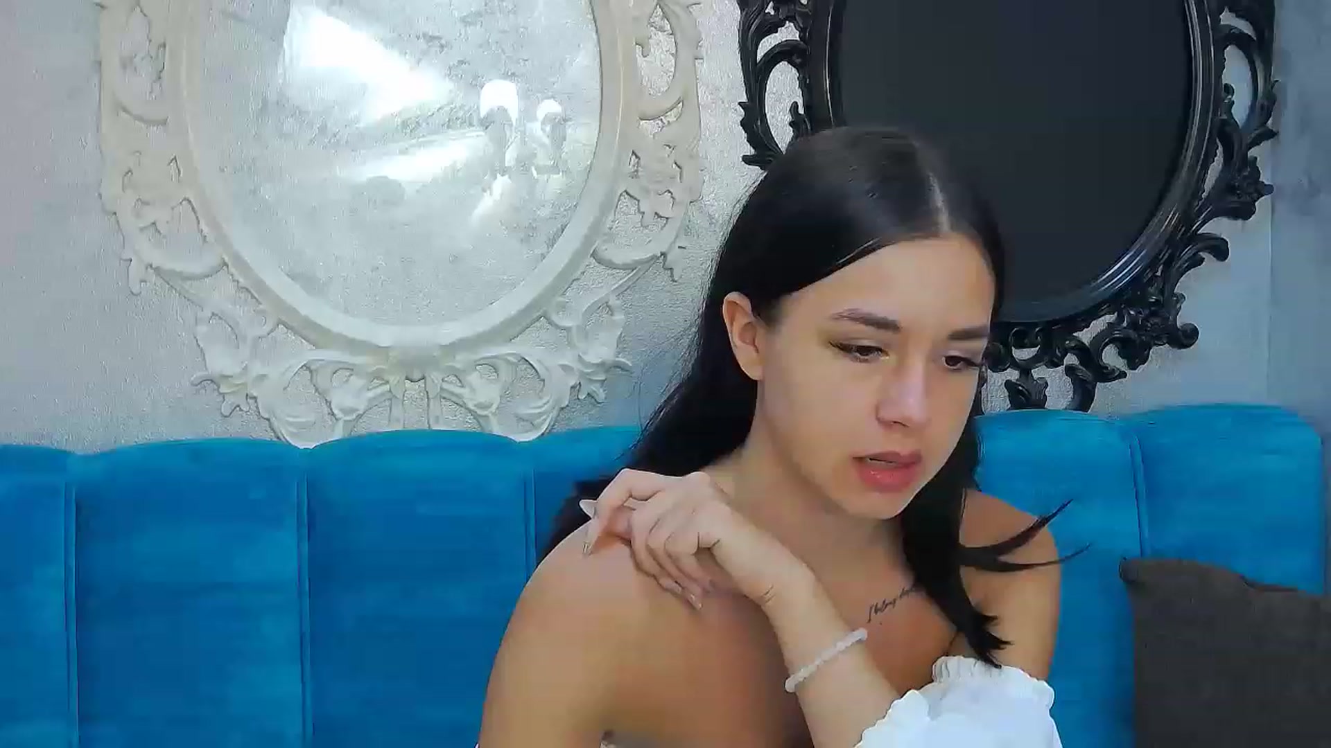 Gallery image thumbnail from LisaDance's myfreecams stream on, 08/12/2023, 14:46 image 1 of 20