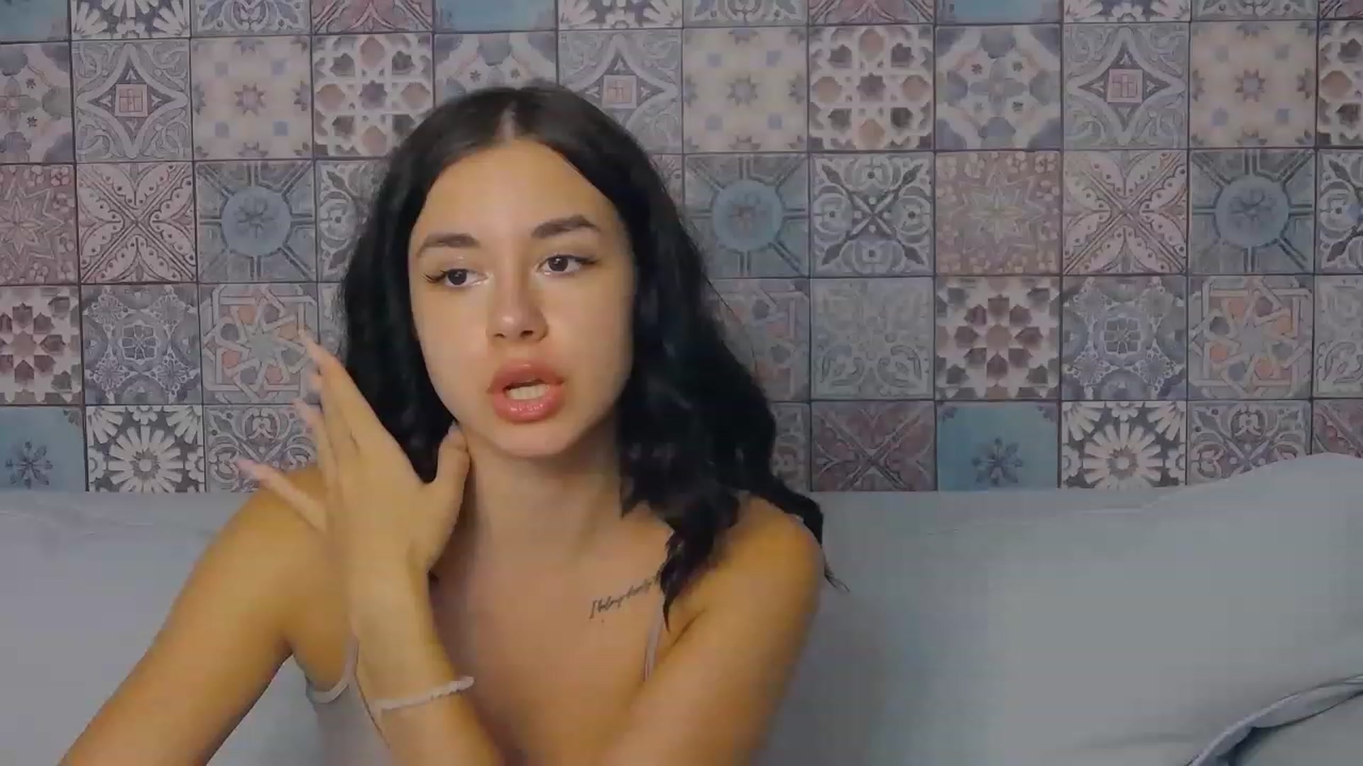 Gallery image thumbnail from LisaDance's myfreecams stream on, 08/27/2023, 18:03 image 8 of 20