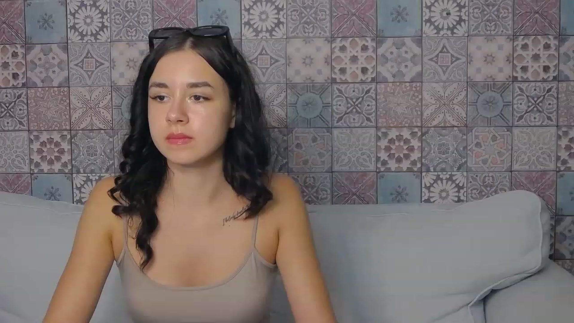 Gallery image thumbnail from LisaDance's myfreecams stream on, 08/27/2023, 20:08 image 17 of 20
