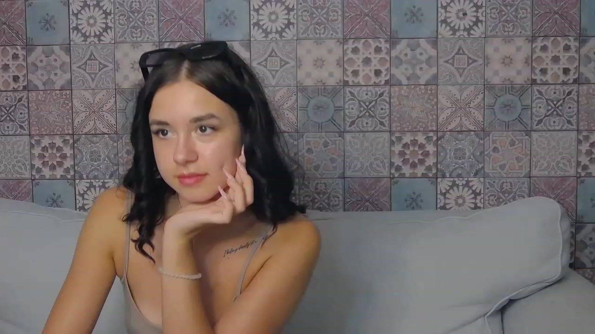 Gallery image thumbnail from LisaDance's myfreecams stream on, 08/27/2023, 20:08 image 16 of 20