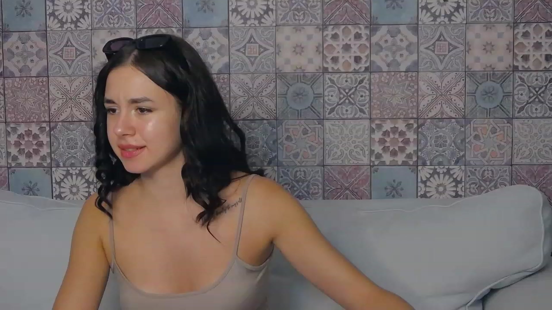 Gallery image thumbnail from LisaDance's myfreecams stream on, 08/27/2023, 20:08 image 7 of 20