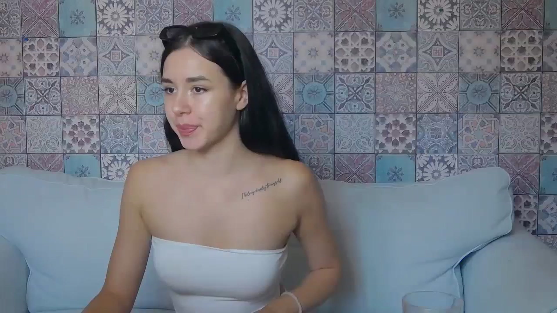Gallery image thumbnail from LisaDance's myfreecams stream on, 08/30/2023, 14:00 image 12 of 20