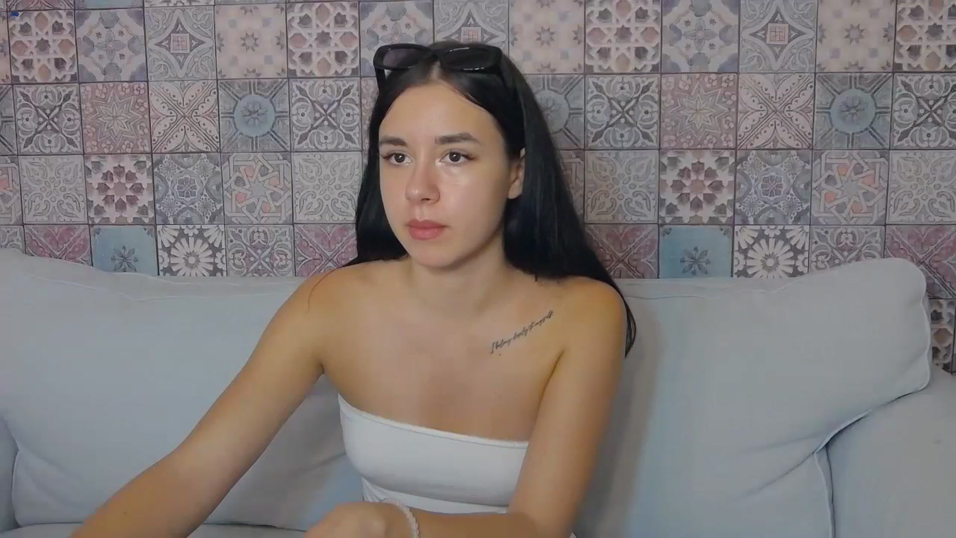 Gallery image thumbnail from LisaDance's myfreecams stream on, 08/30/2023, 18:27 image 19 of 20