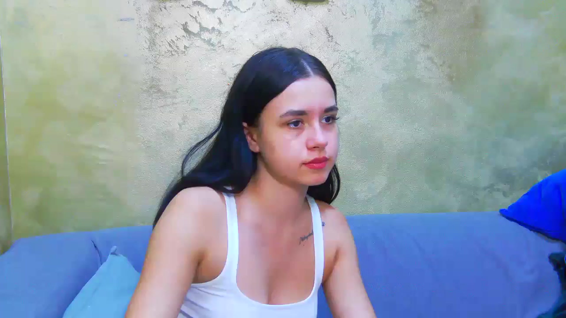 Gallery image thumbnail from LisaDance's myfreecams stream on, 09/02/2023, 18:16 image 11 of 20
