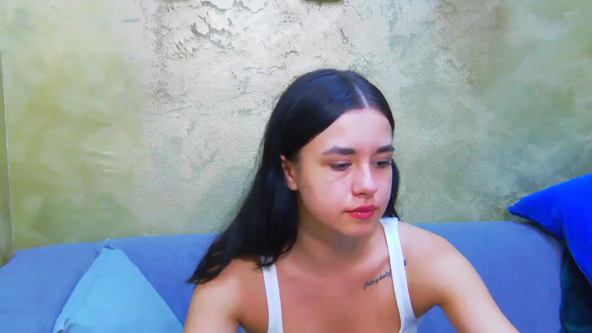 Gallery image thumbnail from LisaDance's myfreecams stream on, 09/02/2023, 18:16 image 3 of 20