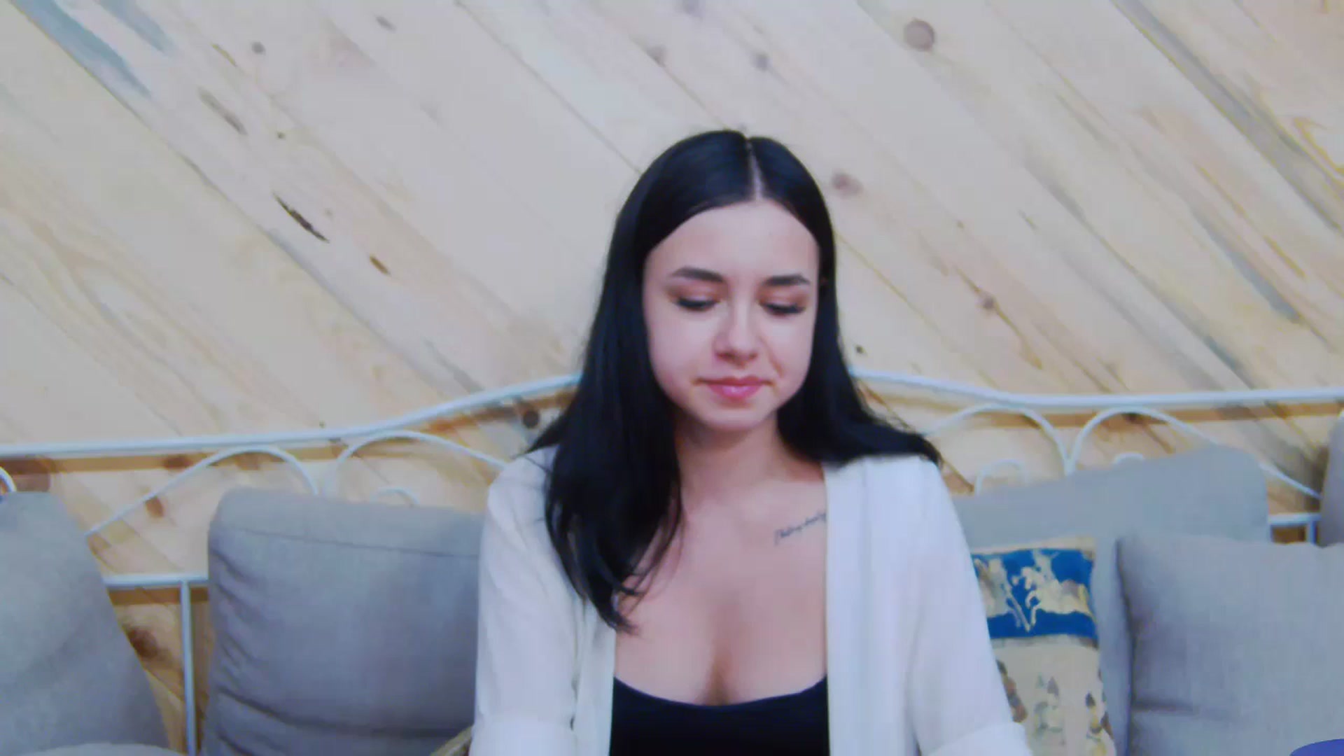 Gallery image thumbnail from LisaDance's myfreecams stream on, 09/16/2023, 16:31 image 1 of 20