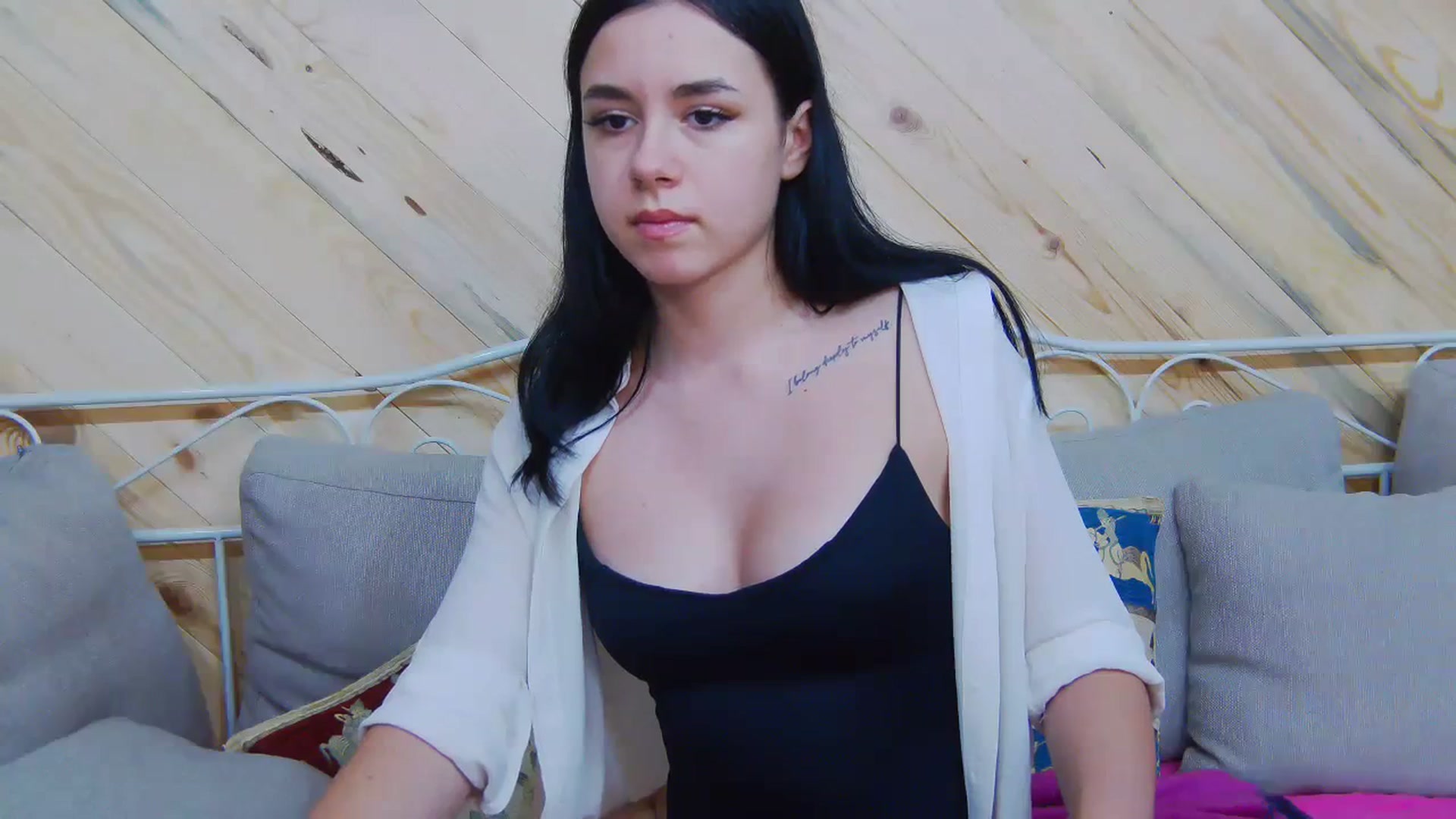 Gallery image thumbnail from LisaDance's myfreecams stream on, 09/16/2023, 18:12 image 20 of 20