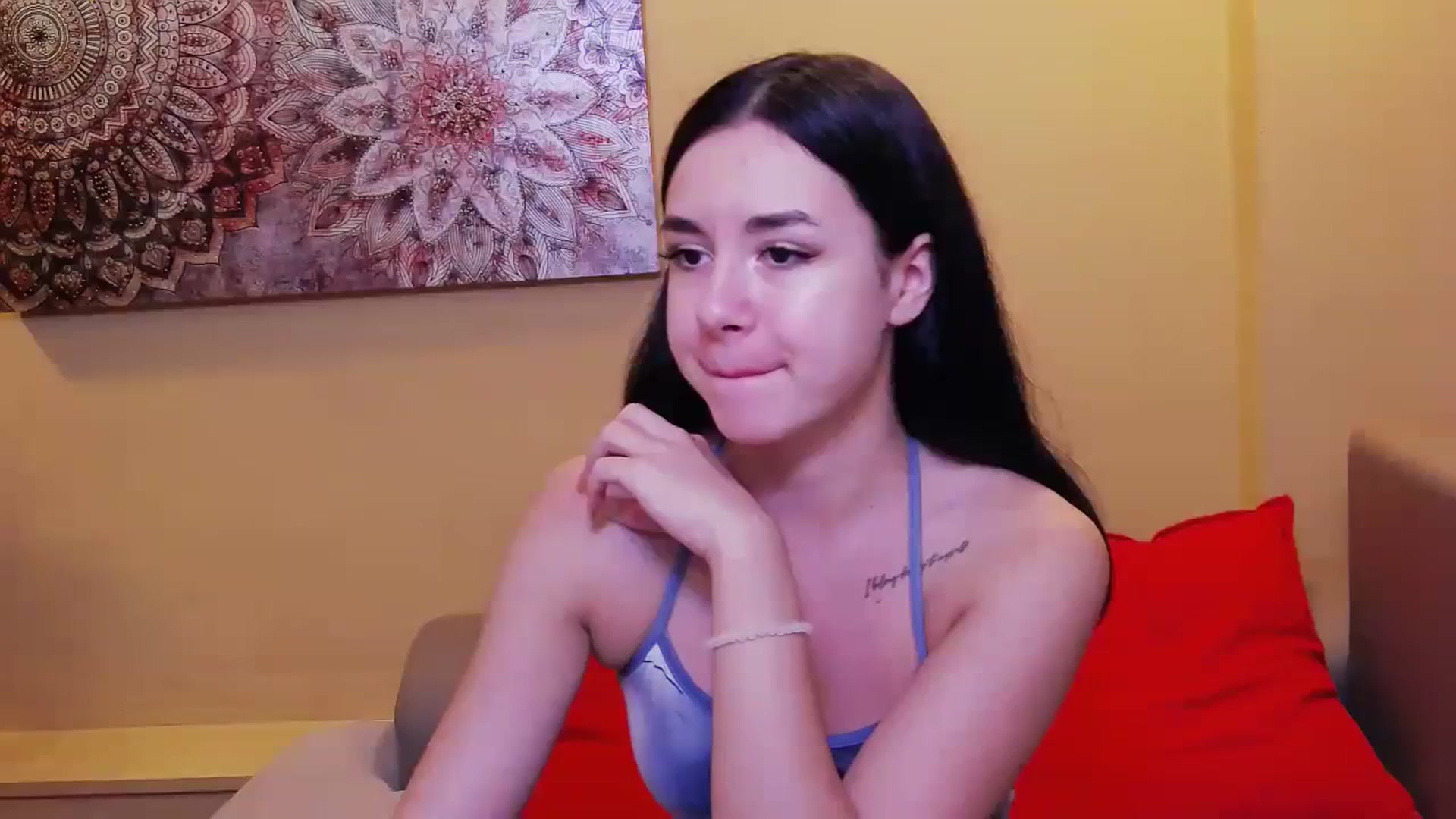 Gallery image thumbnail from LisaDance's myfreecams stream on, 09/18/2023, 13:06 image 2 of 20