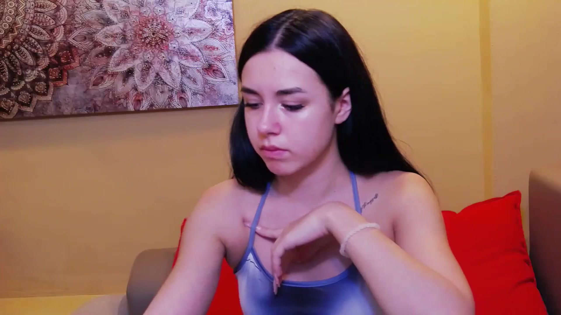 Gallery image thumbnail from LisaDance's myfreecams stream on, 09/18/2023, 15:21 image 18 of 20