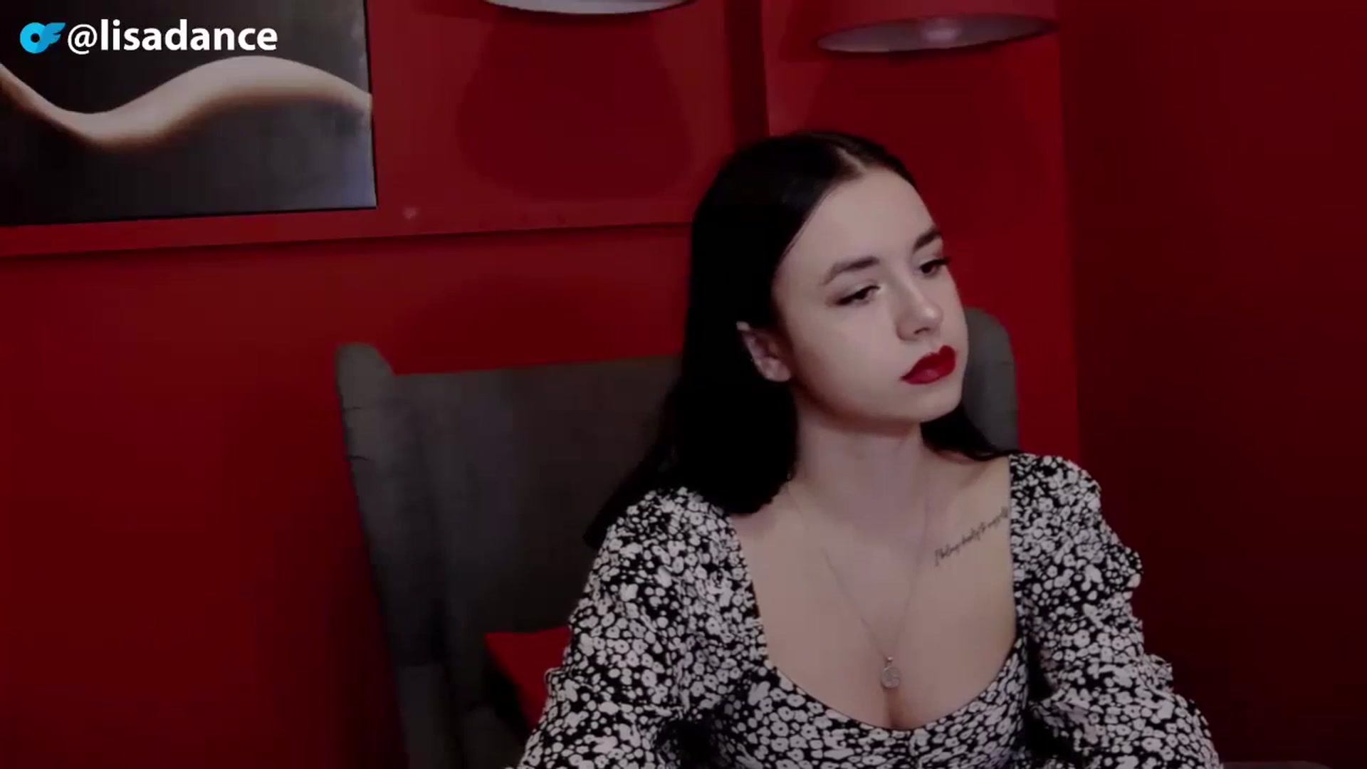 Gallery image thumbnail from LisaDance's myfreecams stream on, 11/12/2023, 17:44 image 15 of 20