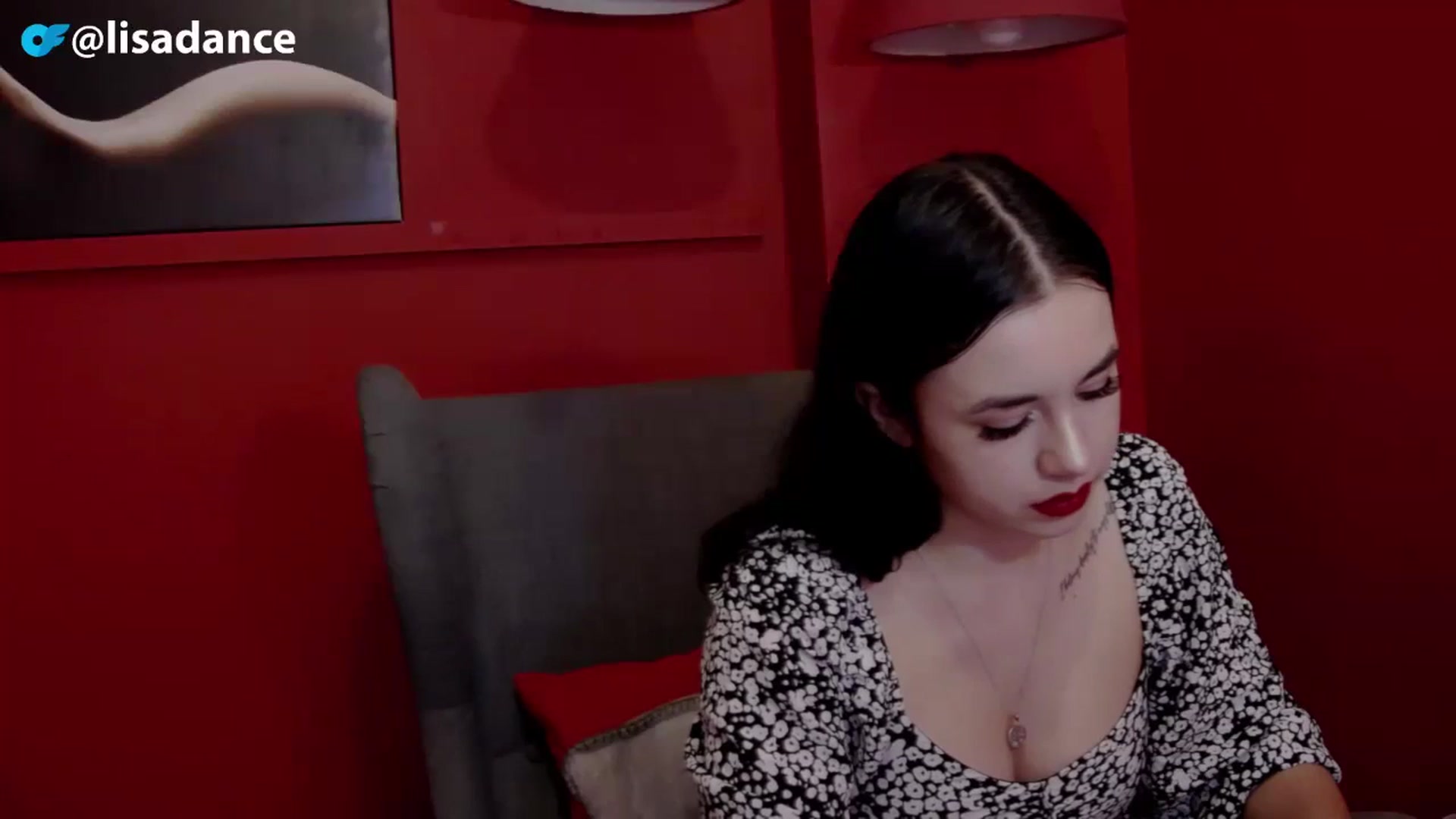 Gallery image thumbnail from LisaDance's myfreecams stream on, 11/12/2023, 17:44 image 14 of 20