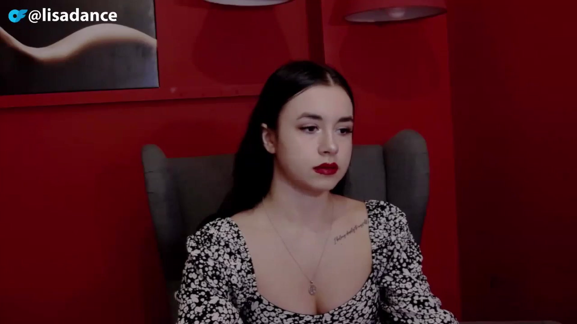 Gallery image thumbnail from LisaDance's myfreecams stream on, 11/12/2023, 17:44 image 16 of 20