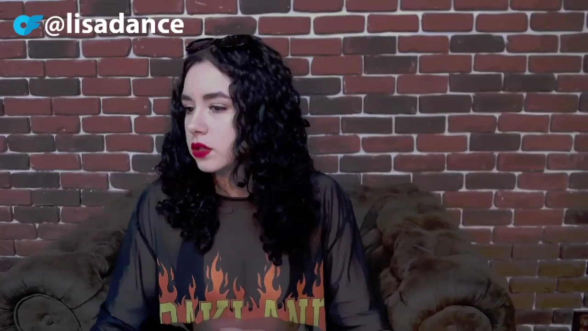 Gallery image thumbnail from LisaDance's myfreecams stream on, 11/18/2023, 15:31 image 20 of 20