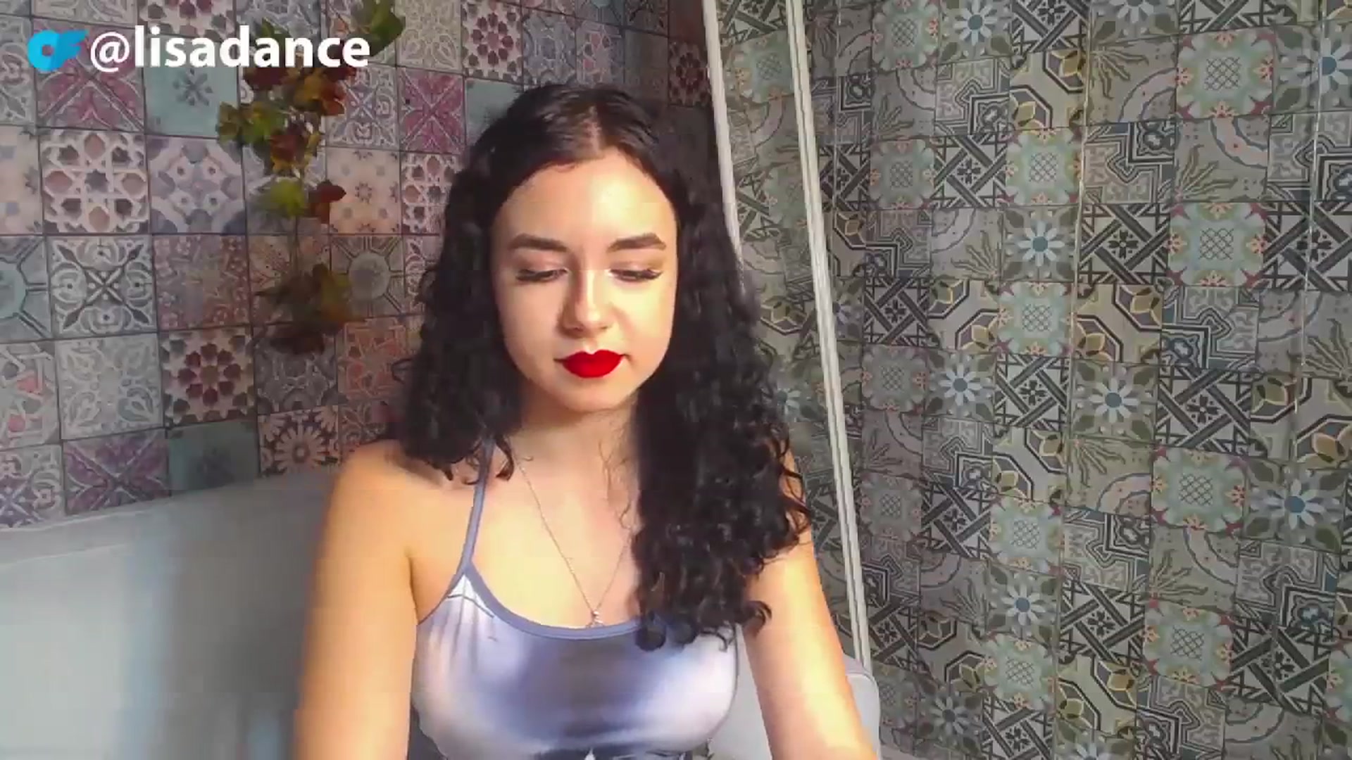 Gallery image thumbnail from LisaDance's myfreecams stream on, 11/25/2023, 16:44 image 16 of 20