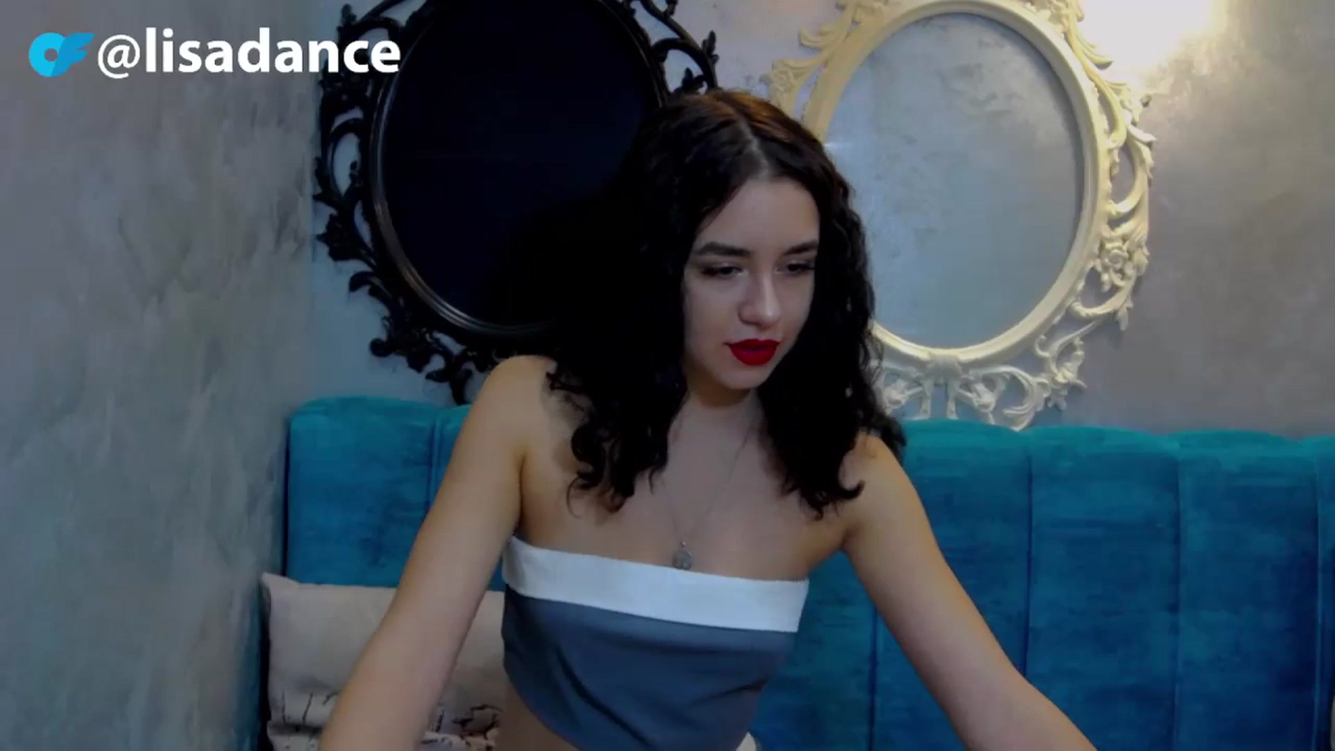 Gallery image thumbnail from LisaDance's myfreecams stream on, 12/04/2023, 16:40 image 7 of 20