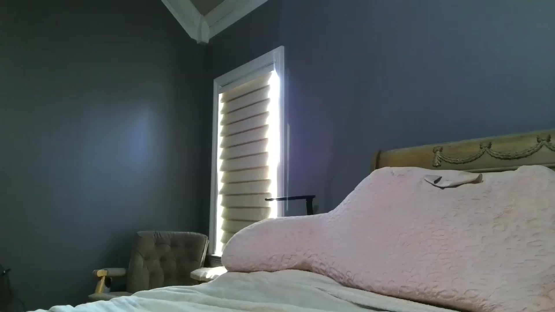 Gallery image thumbnail from LisaLondon's myfreecams stream on, 07/30/2026, 15:06 image 17 of 20