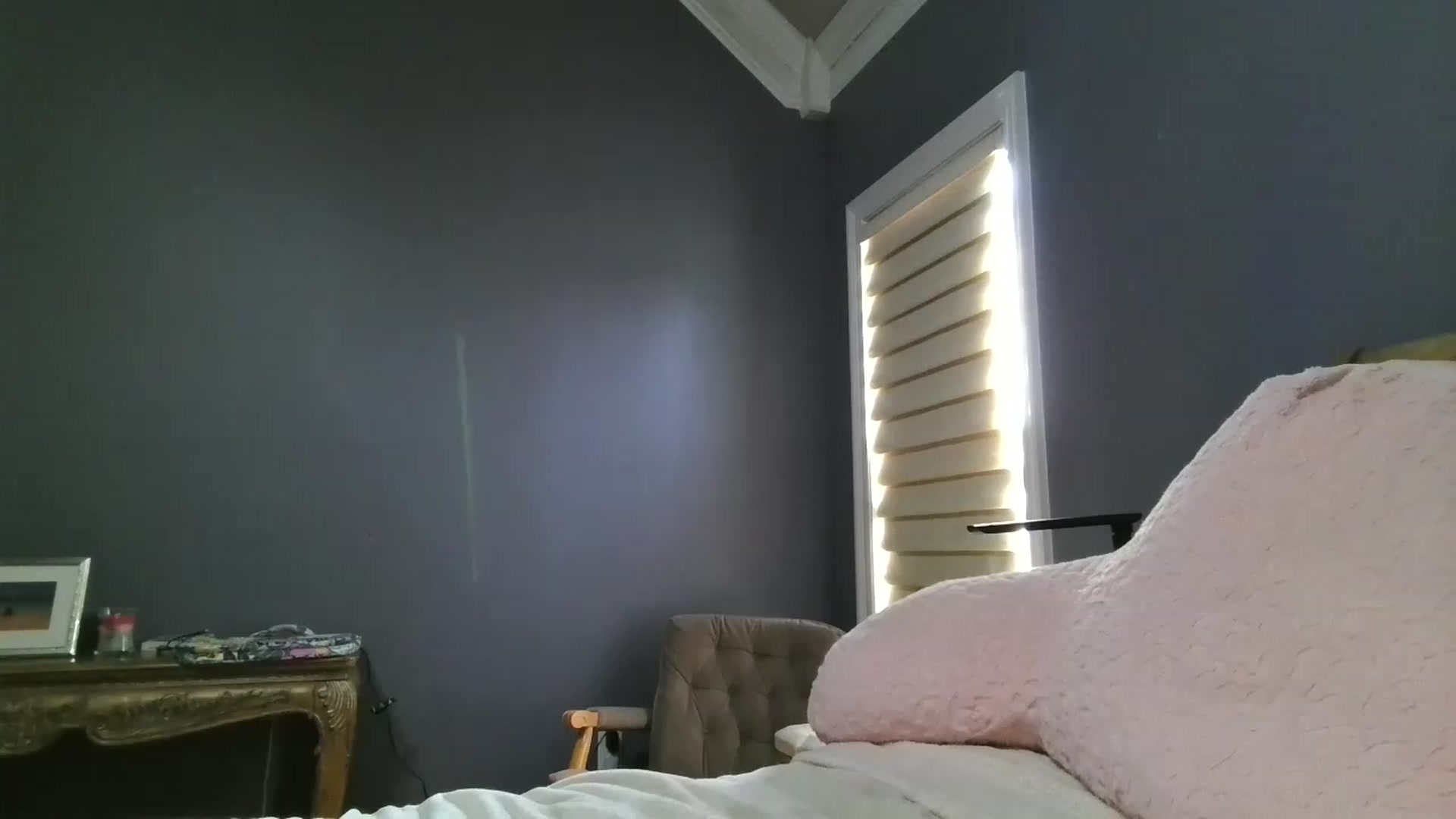 Gallery image thumbnail from LisaLondon's myfreecams stream on, 07/30/2026, 15:06 image 9 of 20