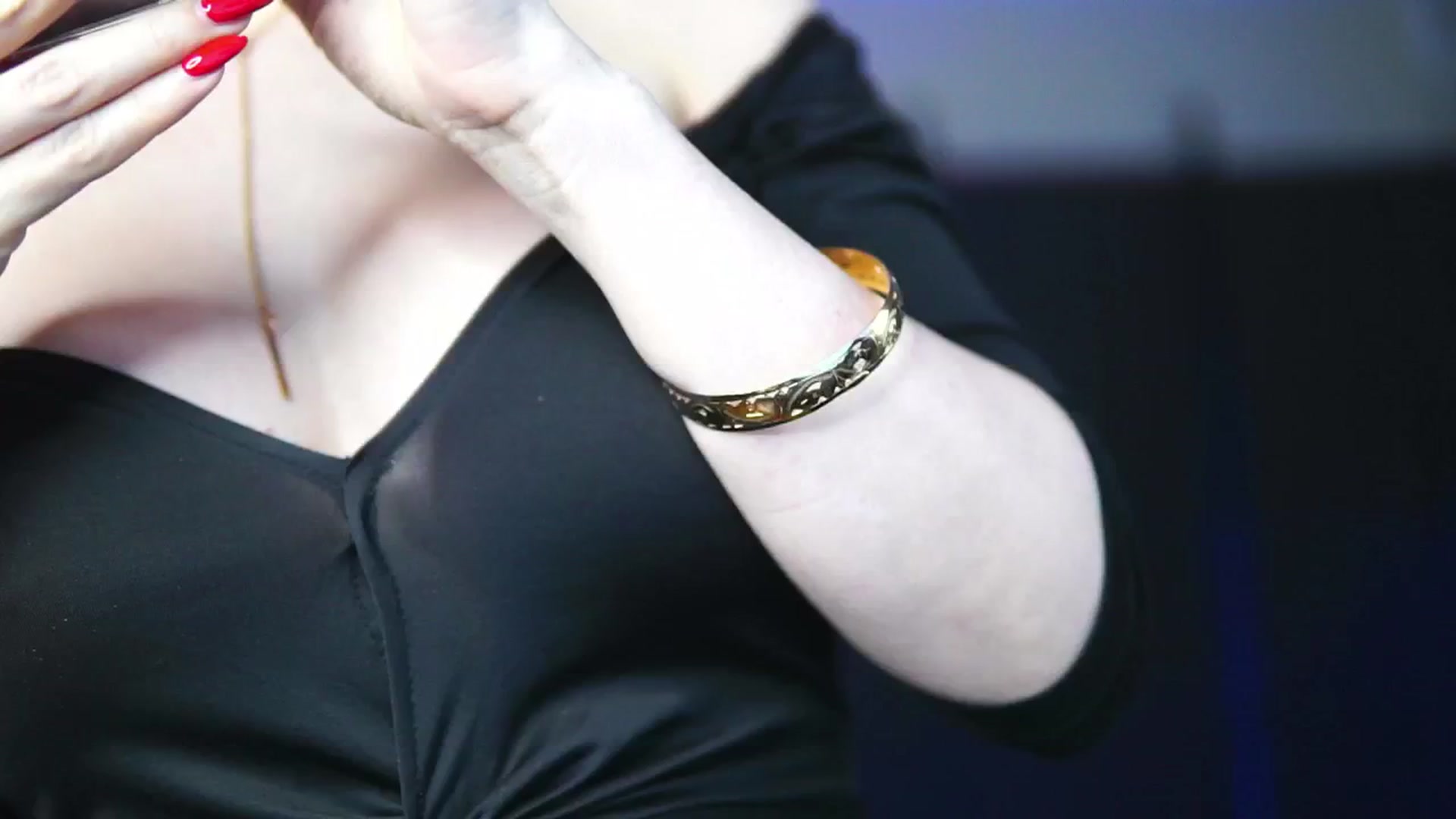Gallery image thumbnail from LisaMoon's myfreecams stream on, 12/03/2024, 12:06 image 4 of 20
