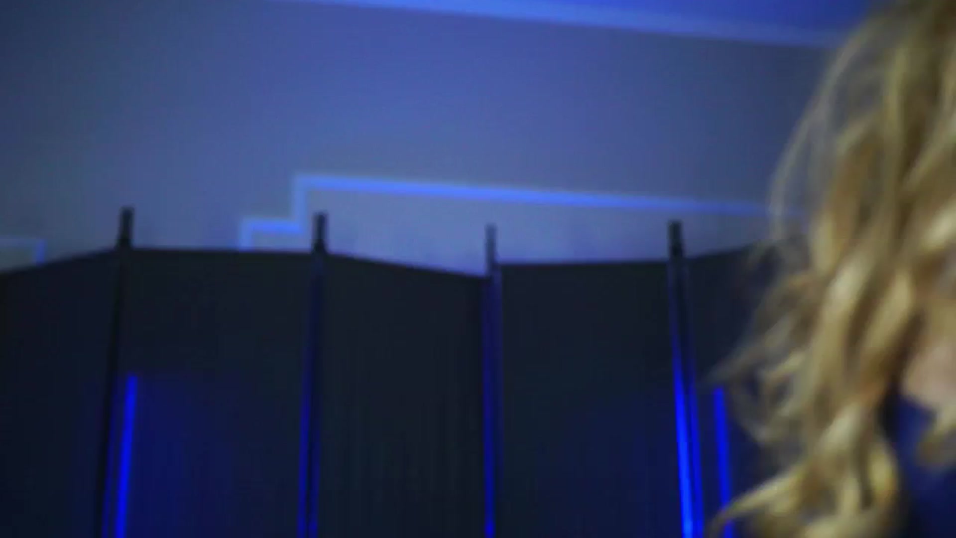 Gallery image thumbnail from LisaMoon's myfreecams stream on, 01/20/2025, 18:29 image 9 of 20