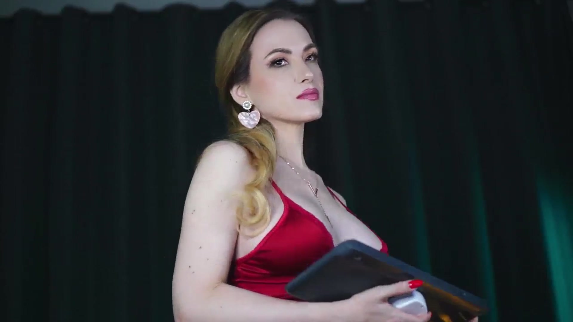 Gallery image thumbnail from LisaMoon's myfreecams stream on, 02/15/2025, 14:52 image 18 of 20