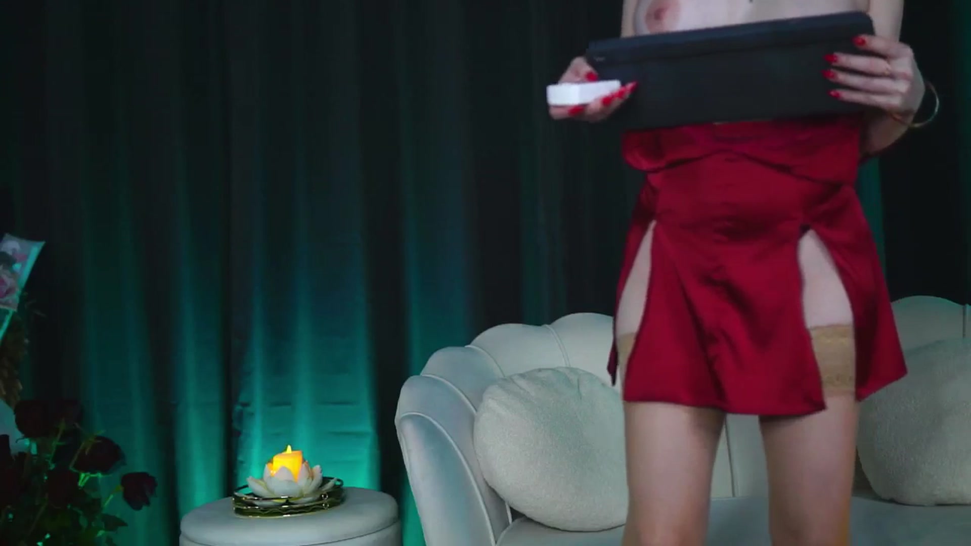 Gallery image thumbnail from LisaMoon's myfreecams stream on, 02/15/2025, 14:52 image 10 of 20