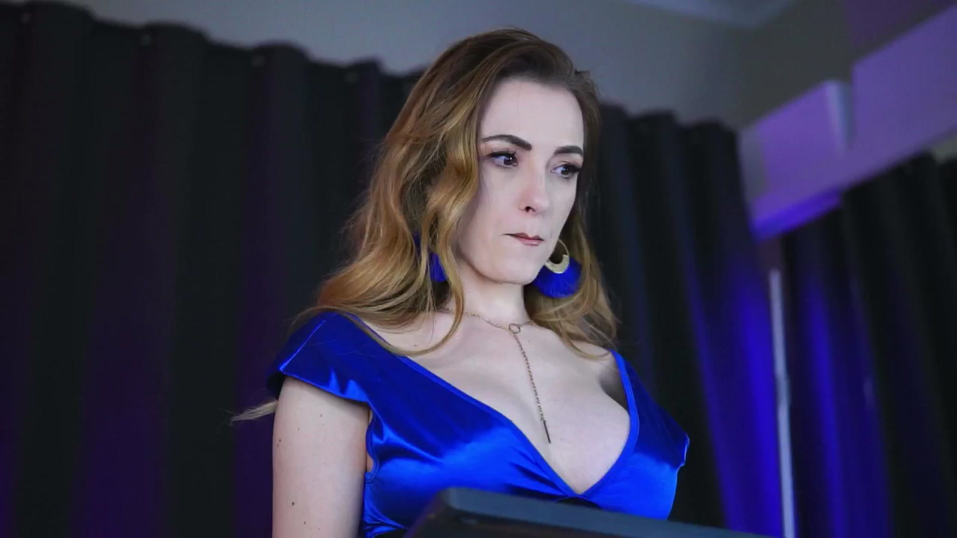 Gallery image thumbnail from LisaMoon's myfreecams stream on, 06/03/2025, 24:40 image 8 of 20