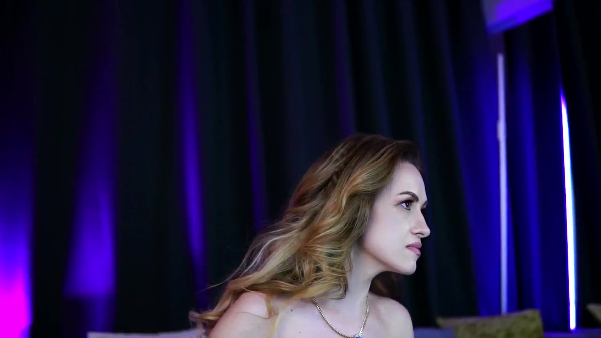 Gallery image thumbnail from LisaMoon's myfreecams stream on, 07/06/2025, 01:20 image 20 of 20