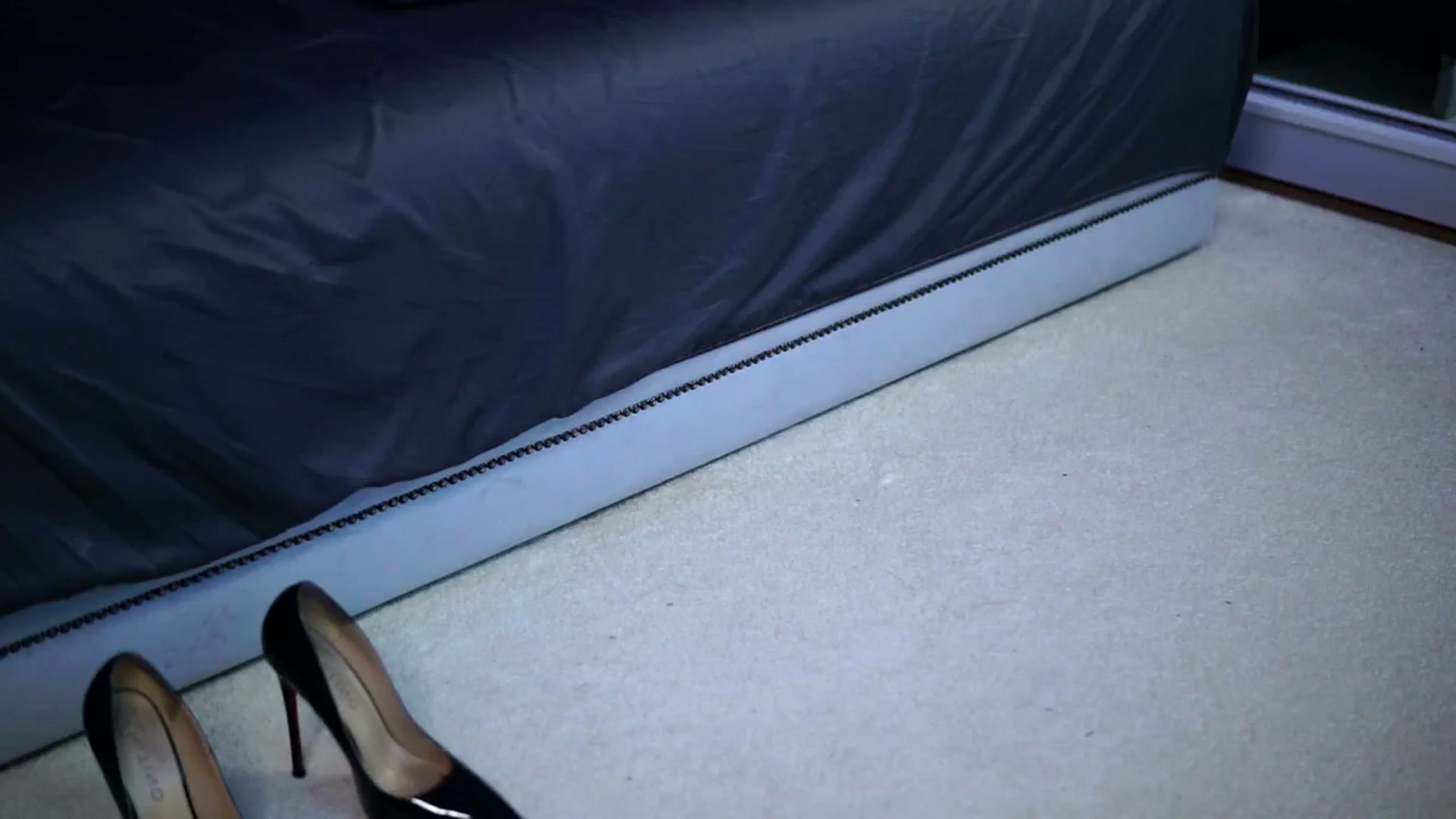 Gallery image thumbnail from LisaMoon's myfreecams stream on, 09/02/2025, 04:07 image 5 of 20