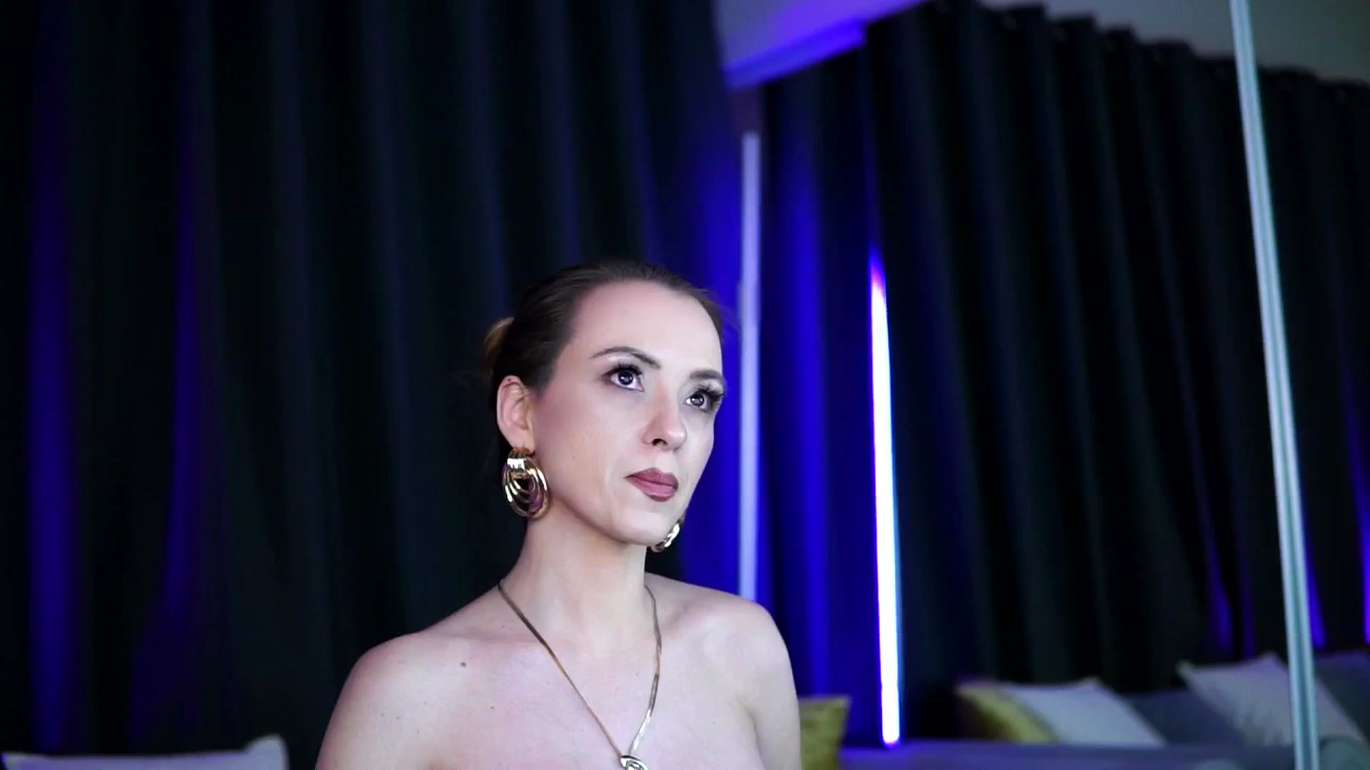Gallery image thumbnail from LisaMoon's myfreecams stream on, 01/18/2026, 18:03 image 8 of 20