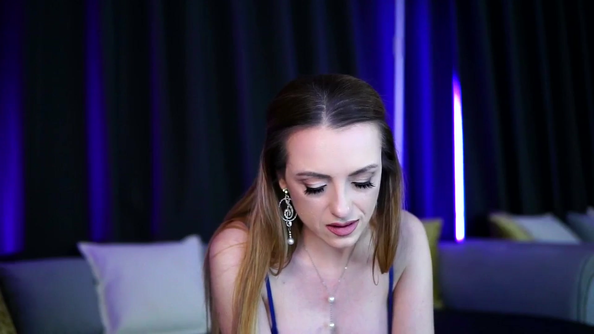 Gallery image thumbnail from LisaMoon's myfreecams stream on, 01/20/2026, 10:55 image 18 of 20