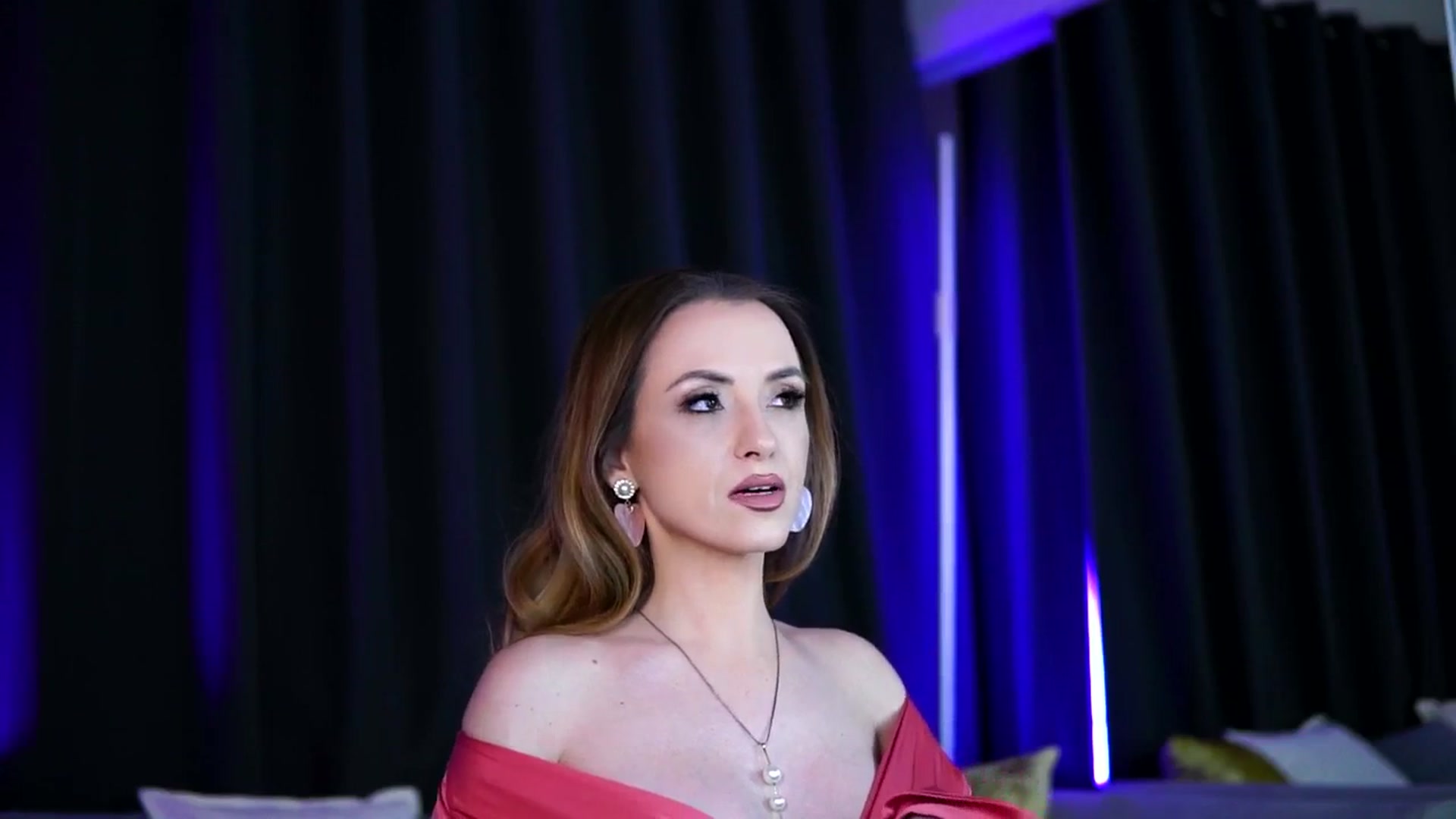 Gallery image thumbnail from LisaMoon's myfreecams stream on, 01/23/2026, 11:50 image 4 of 20
