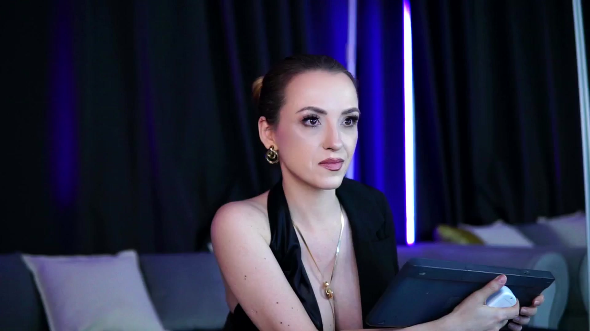 Gallery image thumbnail from LisaMoon's myfreecams stream on, 01/26/2026, 09:28 image 19 of 20