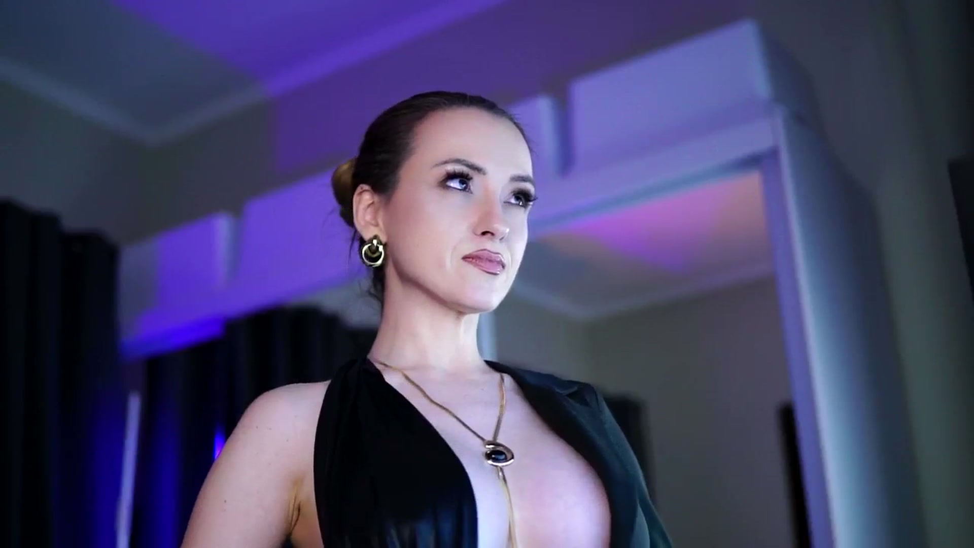 Gallery image thumbnail from LisaMoon's myfreecams stream on, 01/26/2026, 15:15 image 12 of 20