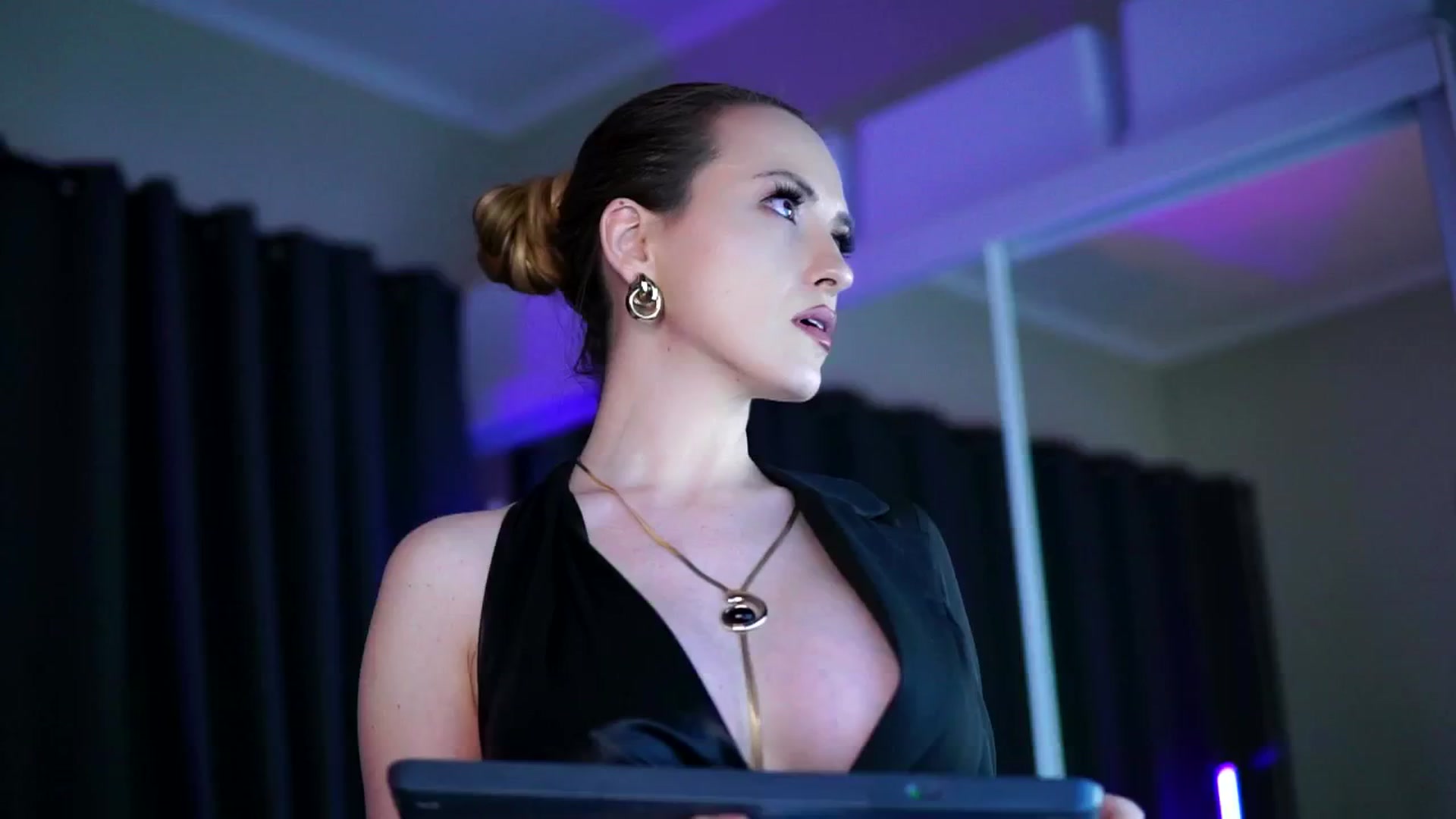 Gallery image thumbnail from LisaMoon's myfreecams stream on, 01/26/2026, 18:42 image 2 of 20