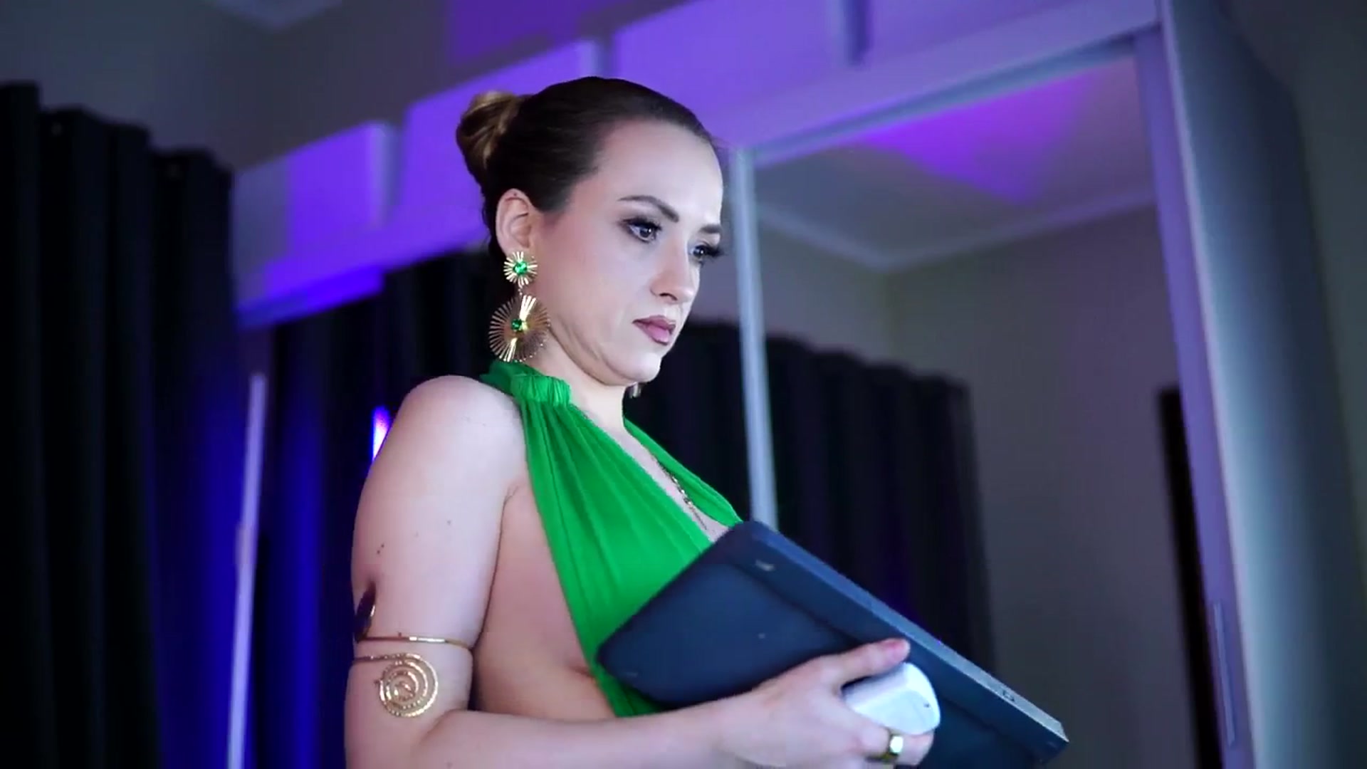Gallery image thumbnail from LisaMoon's myfreecams stream on, 01/27/2026, 10:33 image 13 of 20