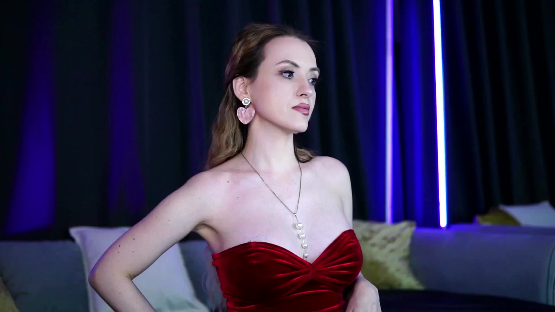 Gallery image thumbnail from LisaMoon's myfreecams stream on, 02/16/2026, 19:51 image 3 of 20