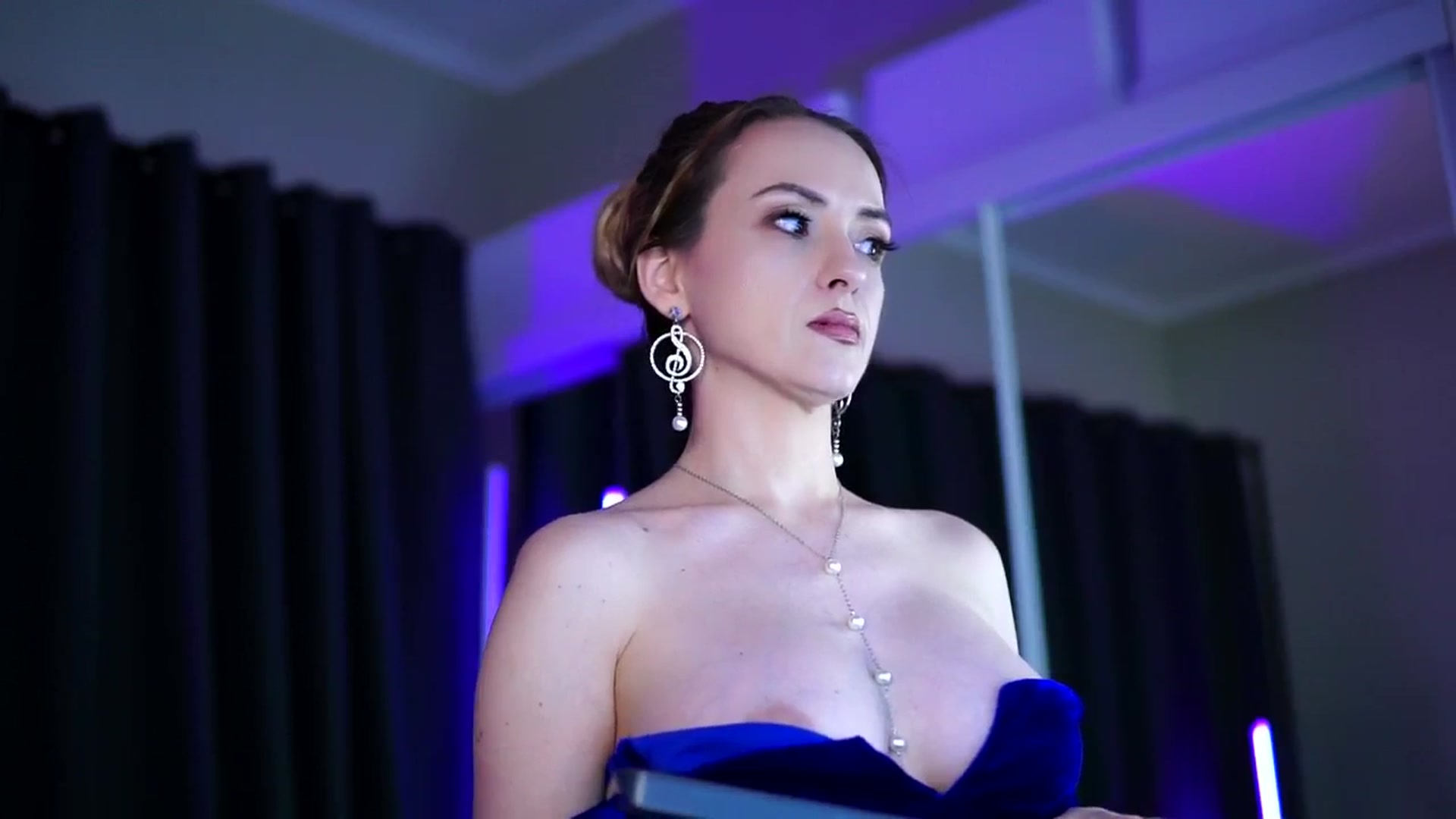 Gallery image thumbnail from LisaMoon's myfreecams stream on, 02/23/2026, 17:54 image 15 of 20