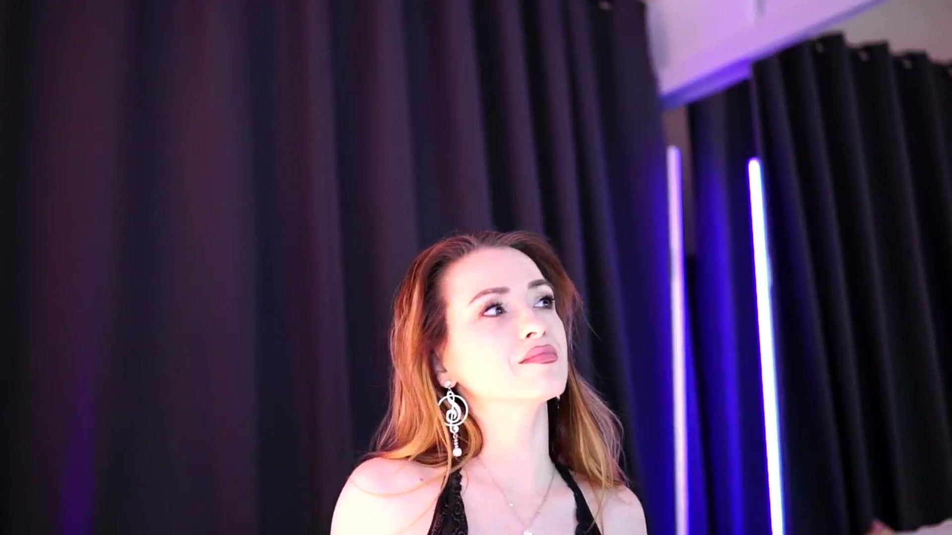 Gallery image thumbnail from LisaMoon's myfreecams stream on, 03/10/2026, 14:13 image 10 of 20