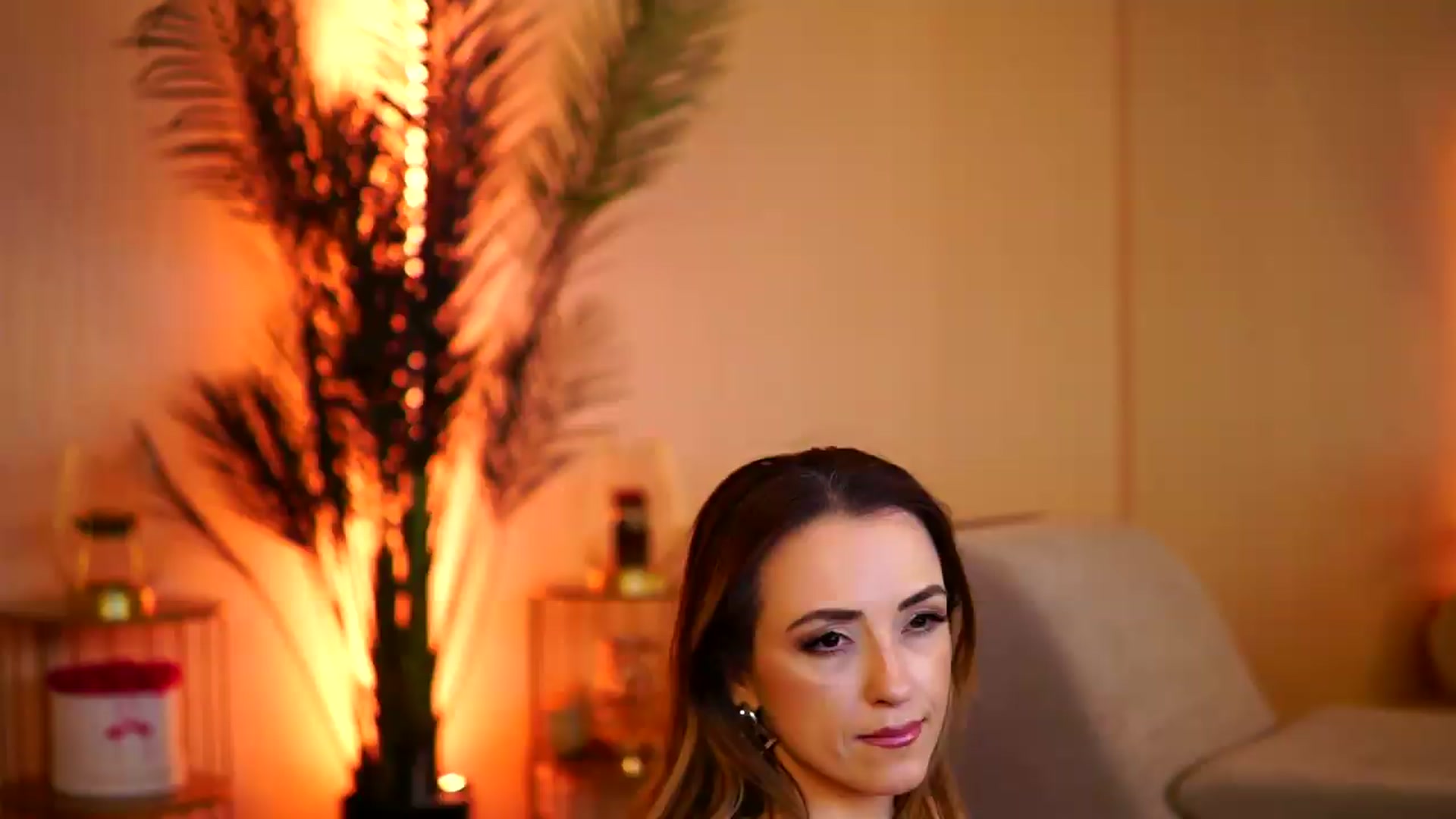Gallery image thumbnail from LisaMoon's myfreecams stream on, 06/21/2026, 18:50 image 10 of 20