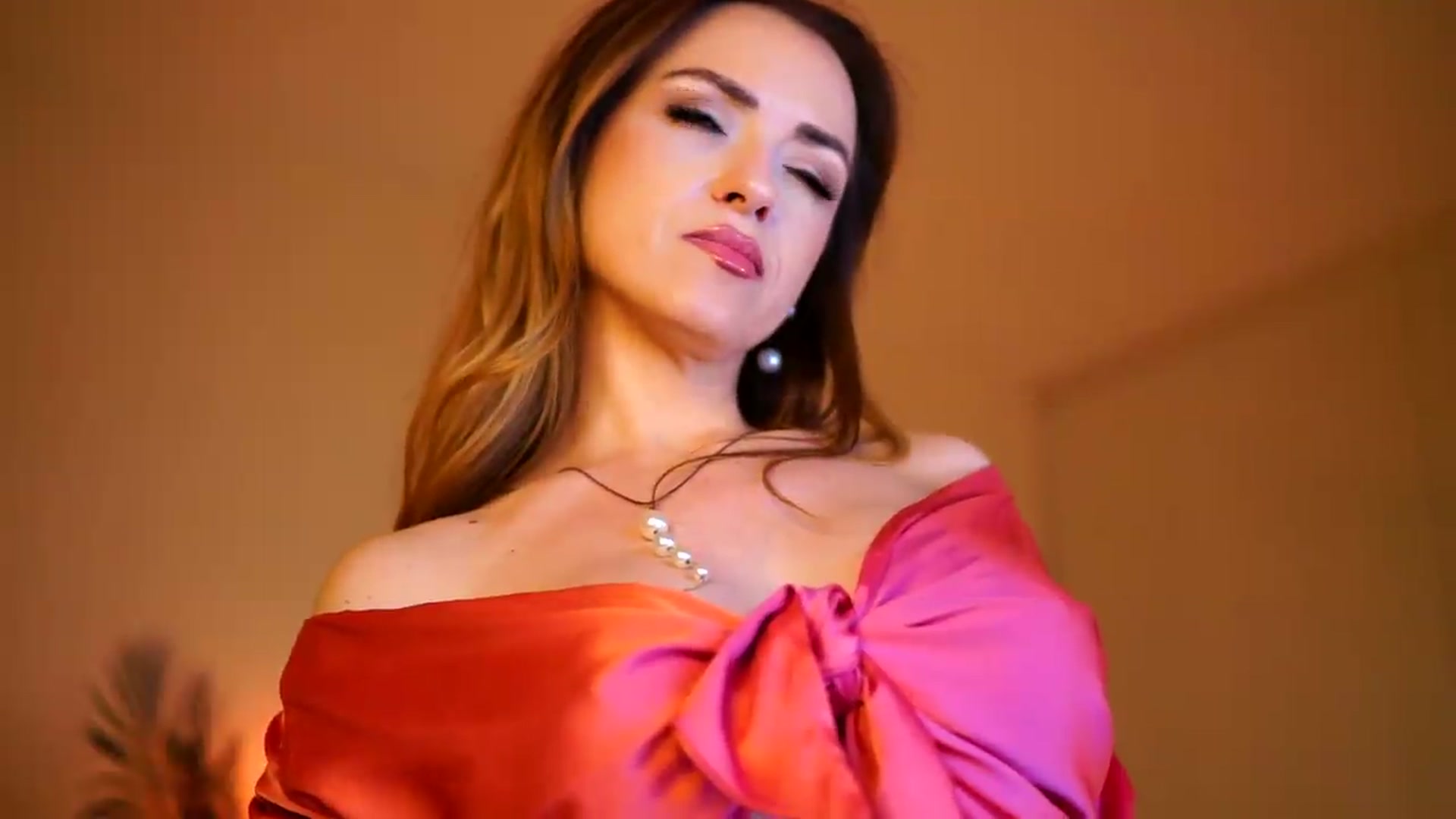 Gallery image thumbnail from LisaMoon's myfreecams stream on, 06/23/2026, 20:20 image 17 of 20
