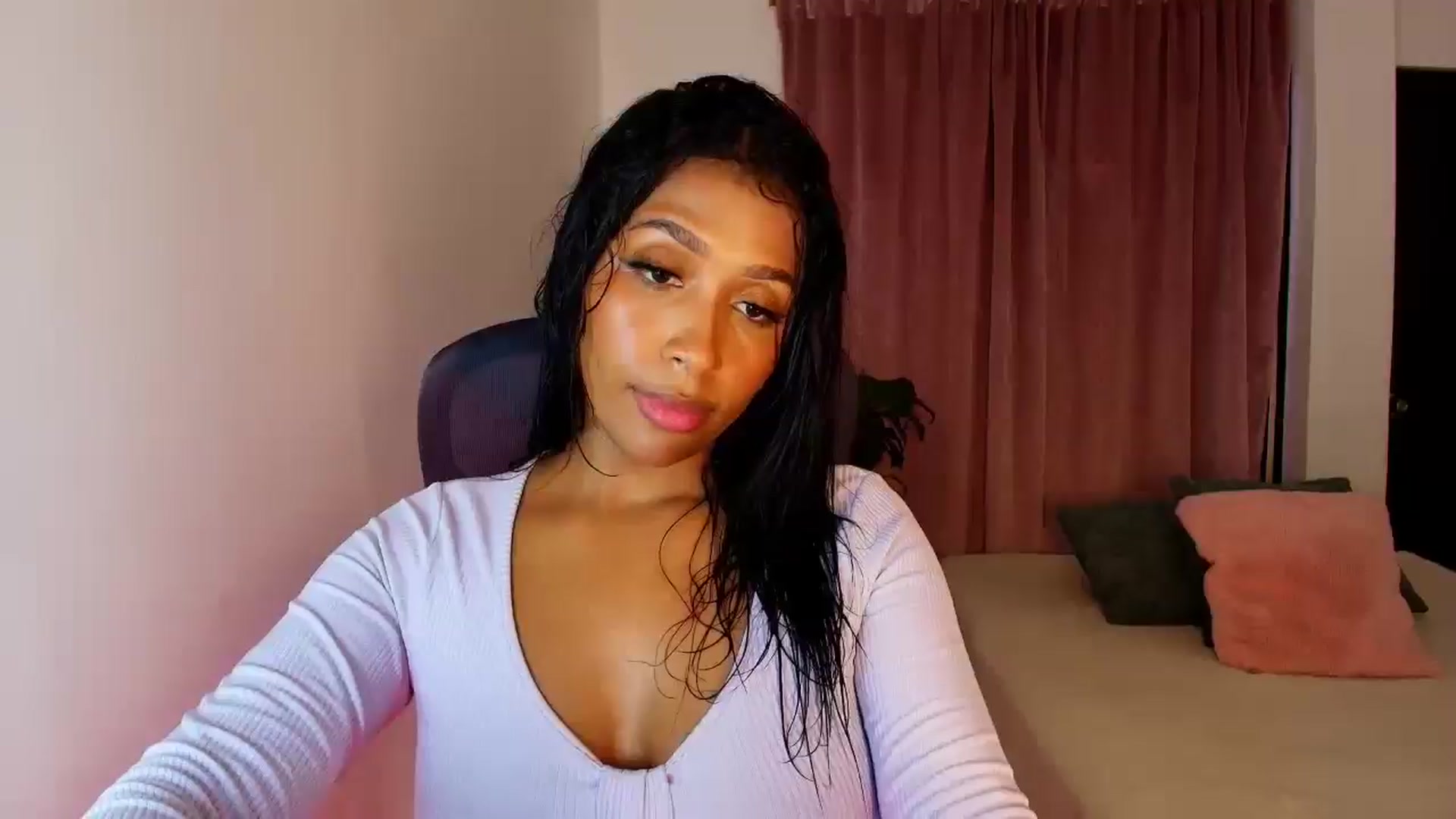 Gallery image thumbnail from LisaMorena's myfreecams stream on, 09/08/2025, 16:18 image 1 of 20