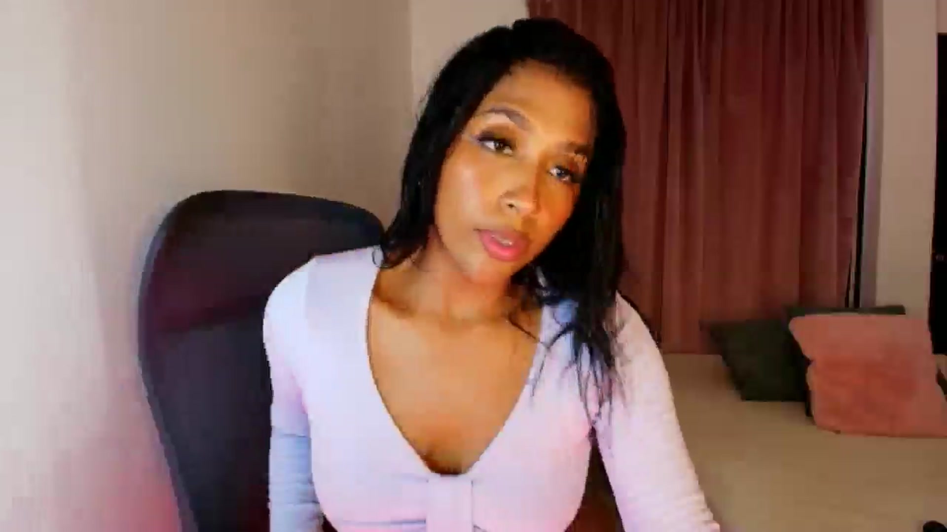 Gallery image thumbnail from LisaMorena's myfreecams stream on, 09/08/2025, 16:18 image 4 of 20