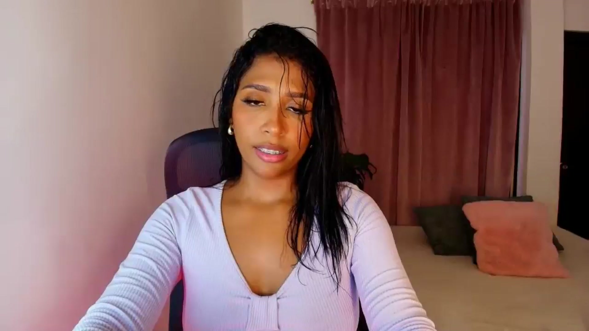Gallery image thumbnail from LisaMorena's myfreecams stream on, 09/08/2025, 16:49 image 2 of 20
