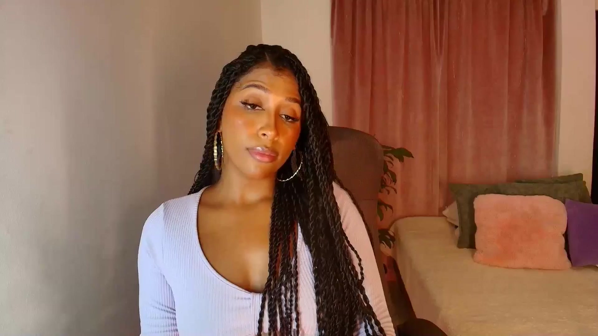 Gallery image thumbnail from LisaMorena's myfreecams stream on, 10/07/2025, 16:29 image 18 of 20