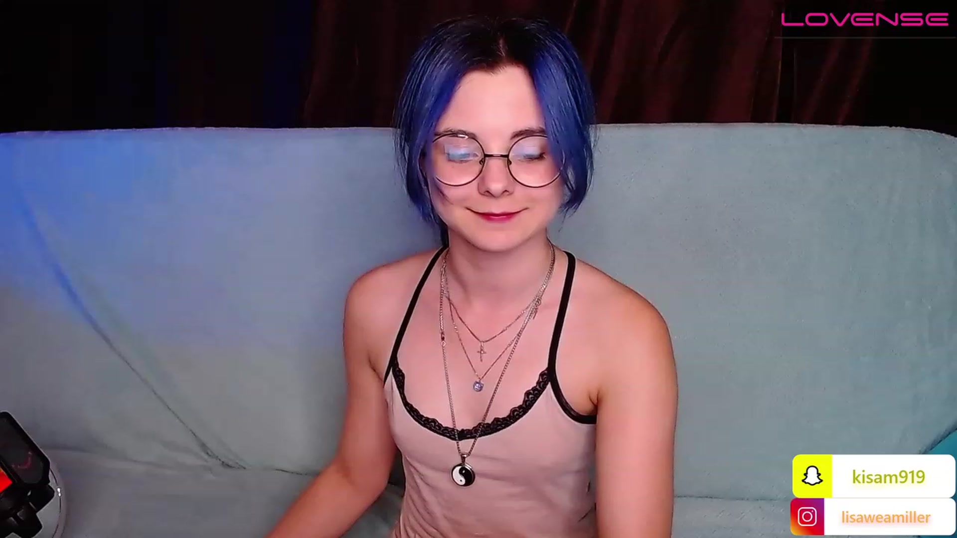 Gallery image thumbnail from LisaOnline's myfreecams stream on, 07/14/2023, 15:40 image 2 of 20