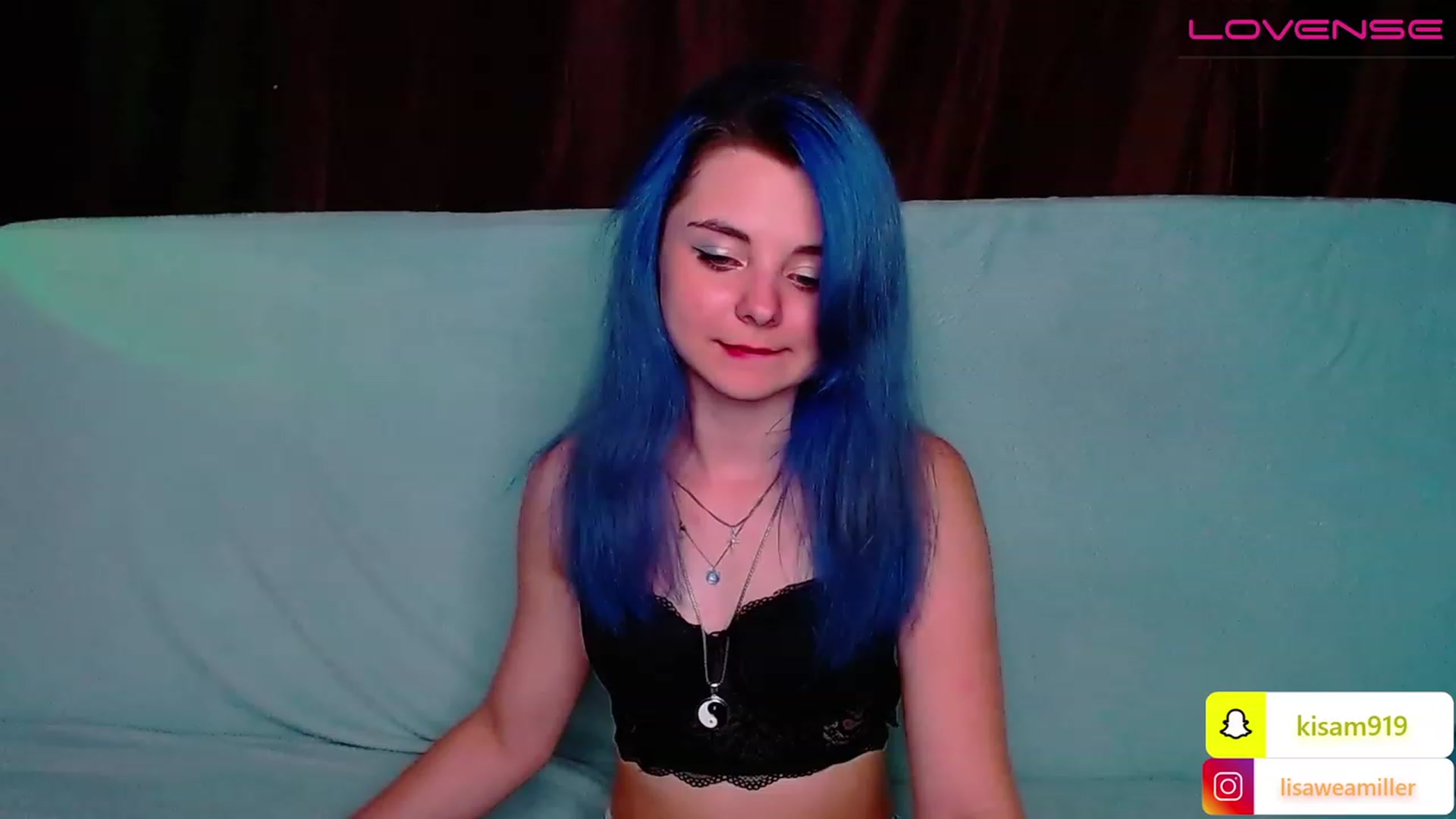 Gallery image thumbnail from LisaOnline's myfreecams stream on, 07/18/2023, 16:18 image 12 of 20